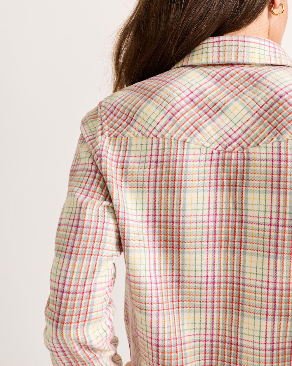 ALTERNATE VIEW OF WOMEN'S RILEY PLAID FLANNEL SHIRT IN IVORY MULTI PLAID image number 4