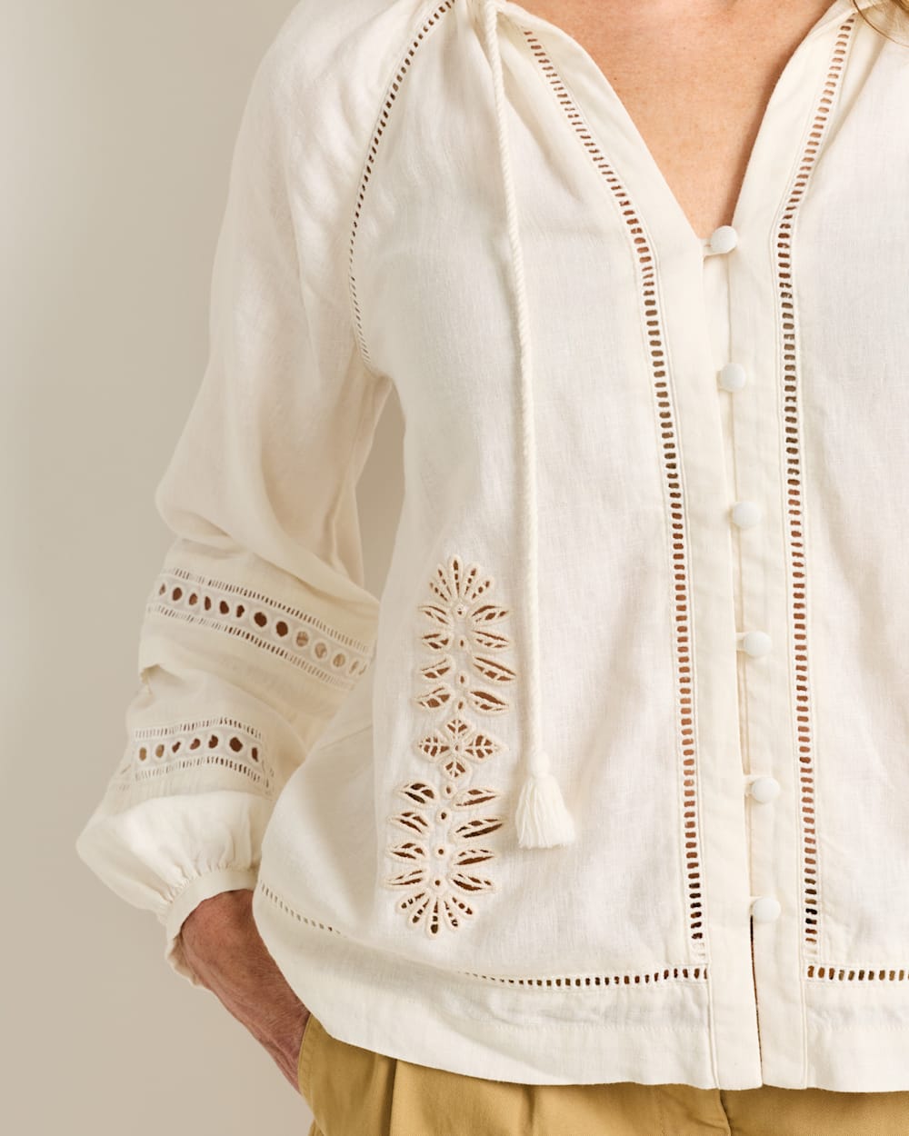ALTERNATE VIEW OF WOMEN'S ATHENA BLOUSE IN IVORY image number 4
