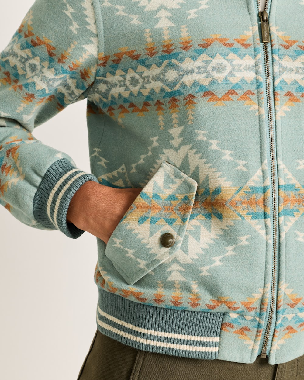 ALTERNATE VIEW OF WOMEN'S BRIDGE CREEK BOMBER JACKET IN SHALE image number 5