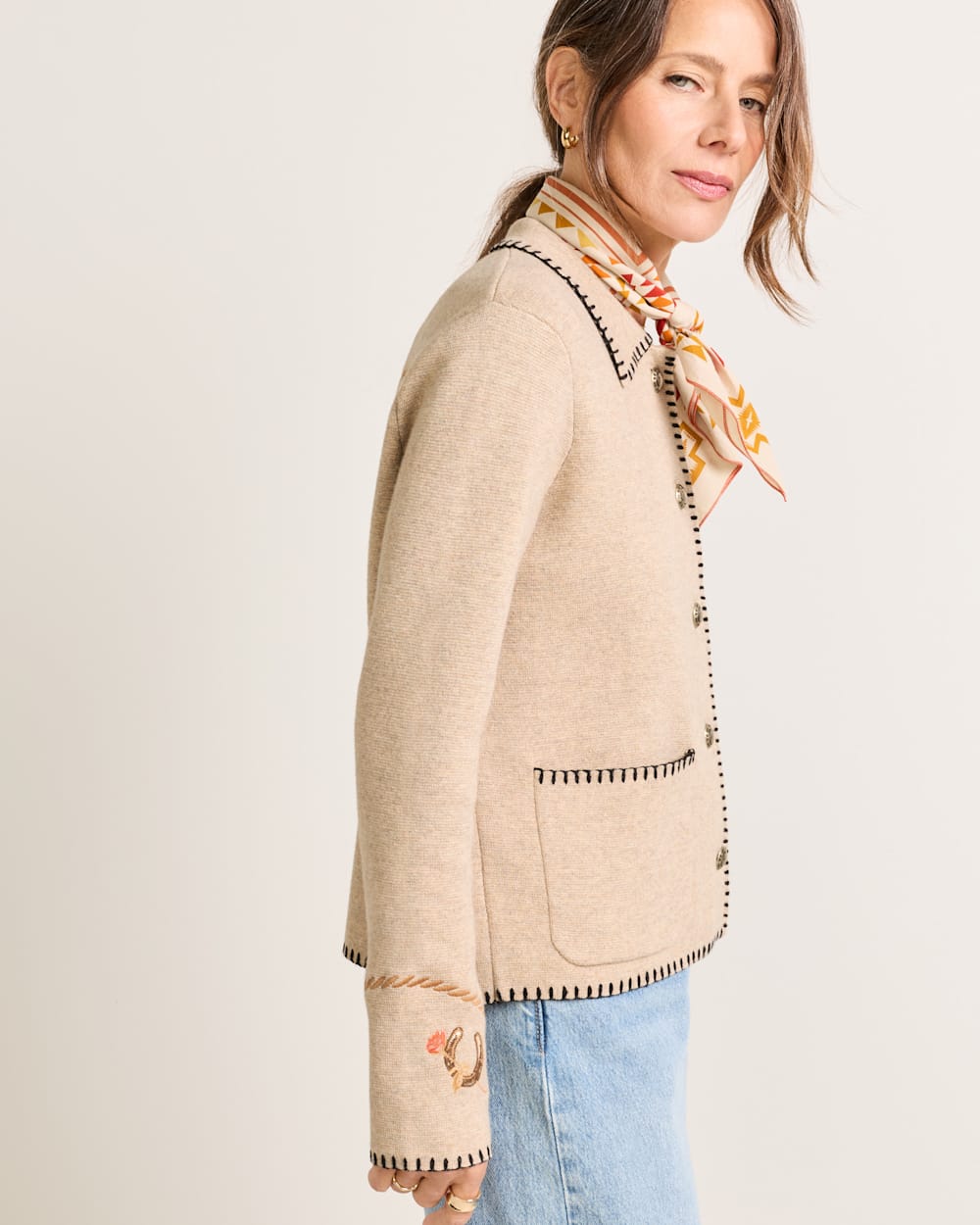 ALTERNATE VIEW OF WOMEN'S WESTERN SOUVENIR CARDIGAN IN NATURAL image number 3