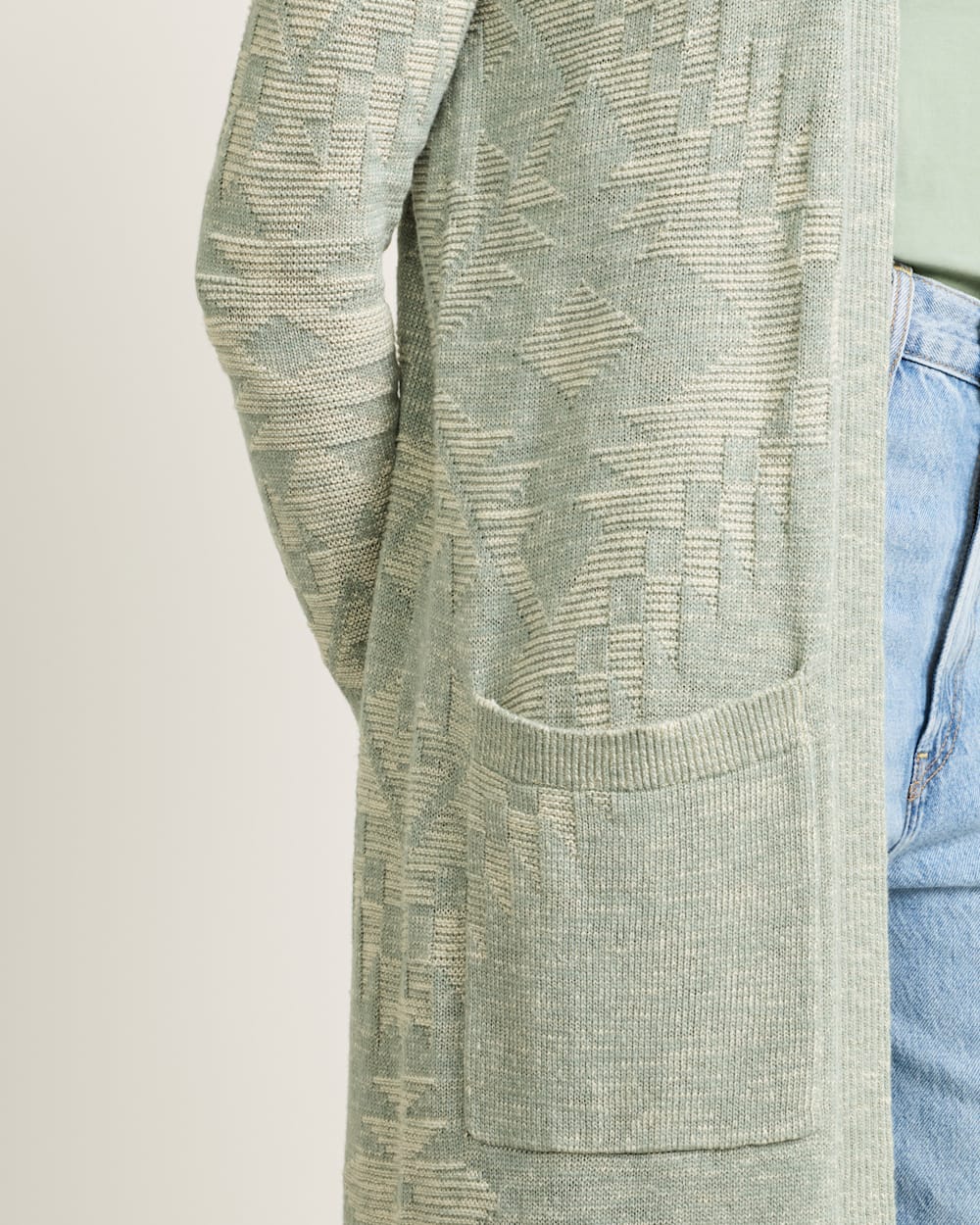 ALTERNATE VIEW OF WOMEN'S TEXTURED DUSTER CARDIGAN IN SAGE image number 5