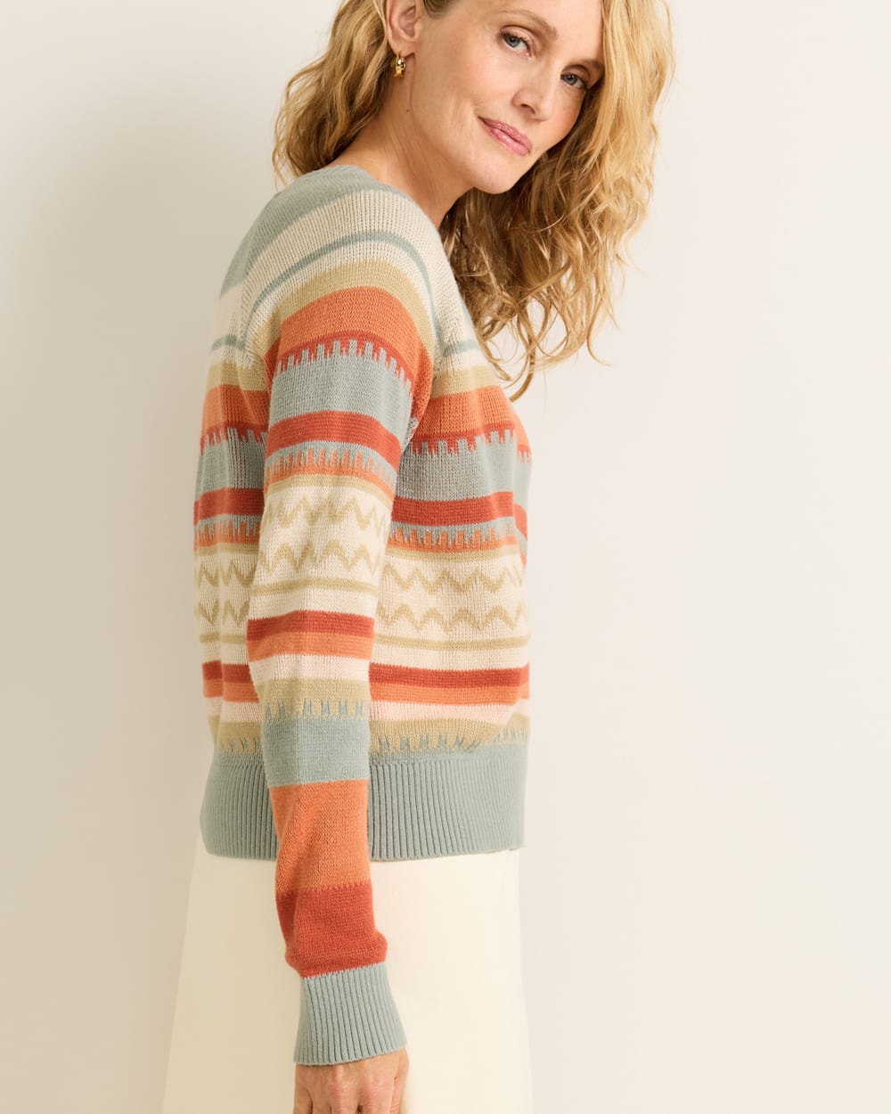 ALTERNATE VIEW OF WOMEN'S RAGLAN COTTON SWEATER IN RUST/BLUE MULTI image number 3