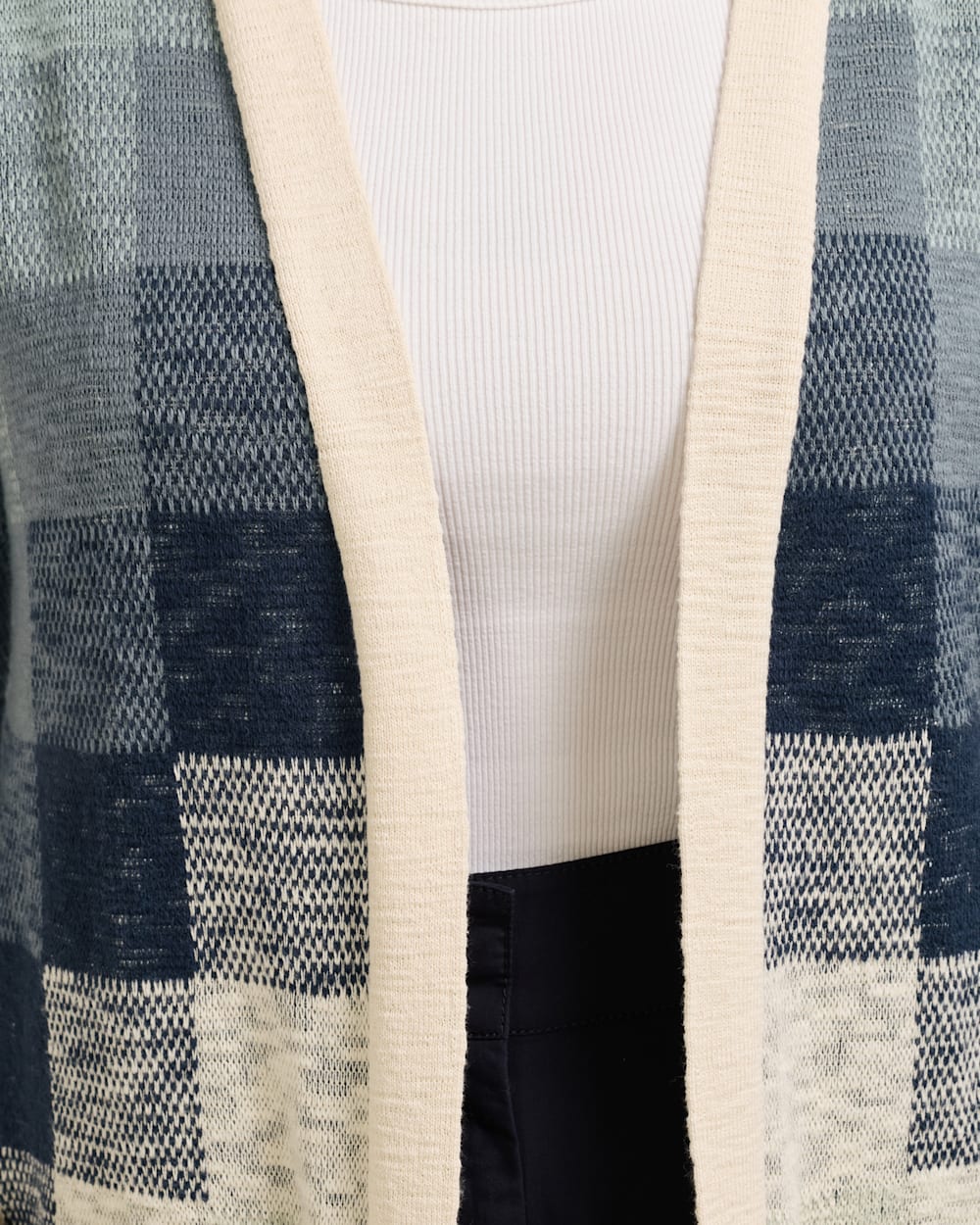ALTERNATE VIEW OF WOMEN'S COTTON DUSTER CARDIGAN IN NAVY/IVORY MULTI image number 4