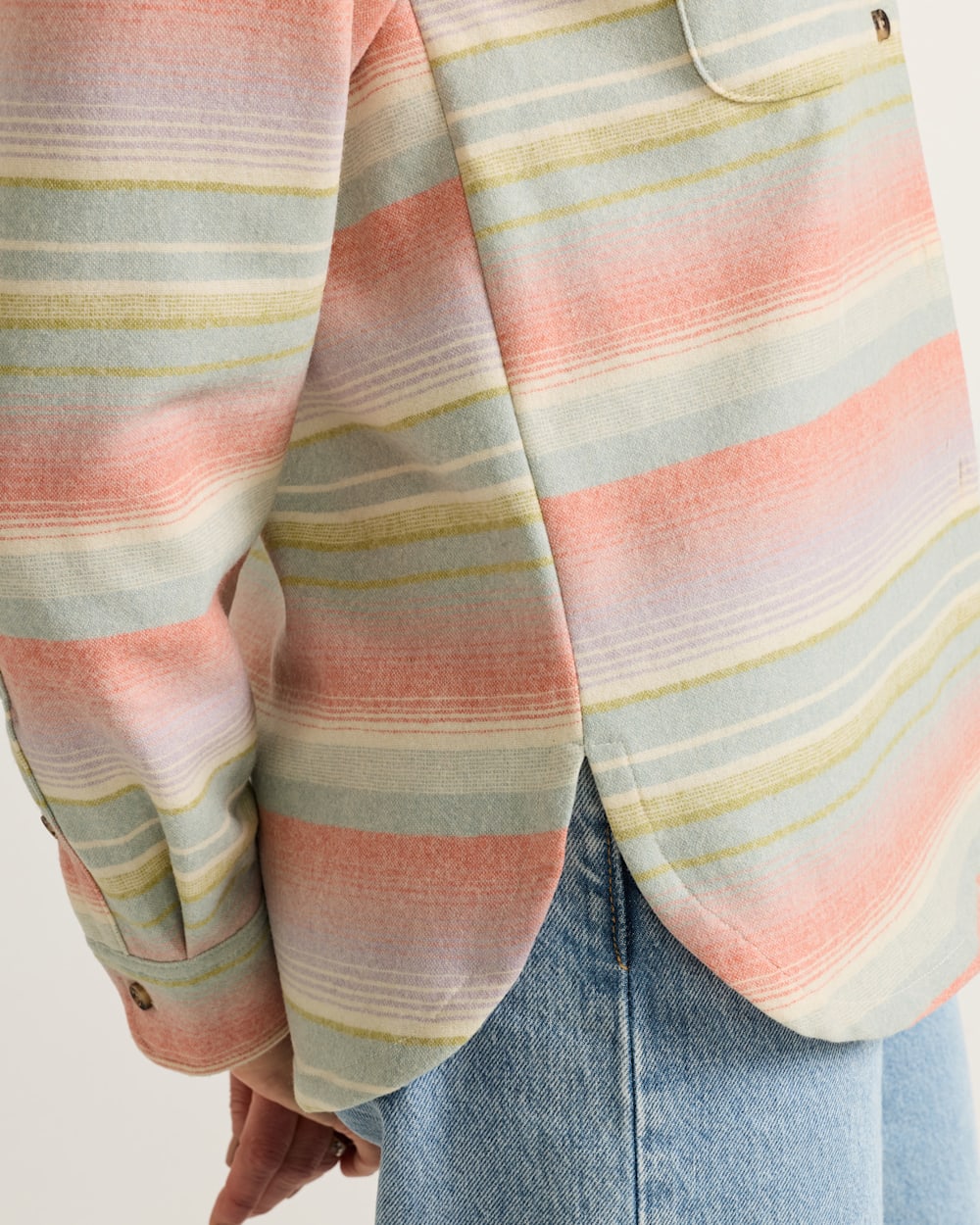 ALTERNATE VIEW OF WOMEN'S STRIPE BOARD SHIRT IN SHALE/CORAL image number 5