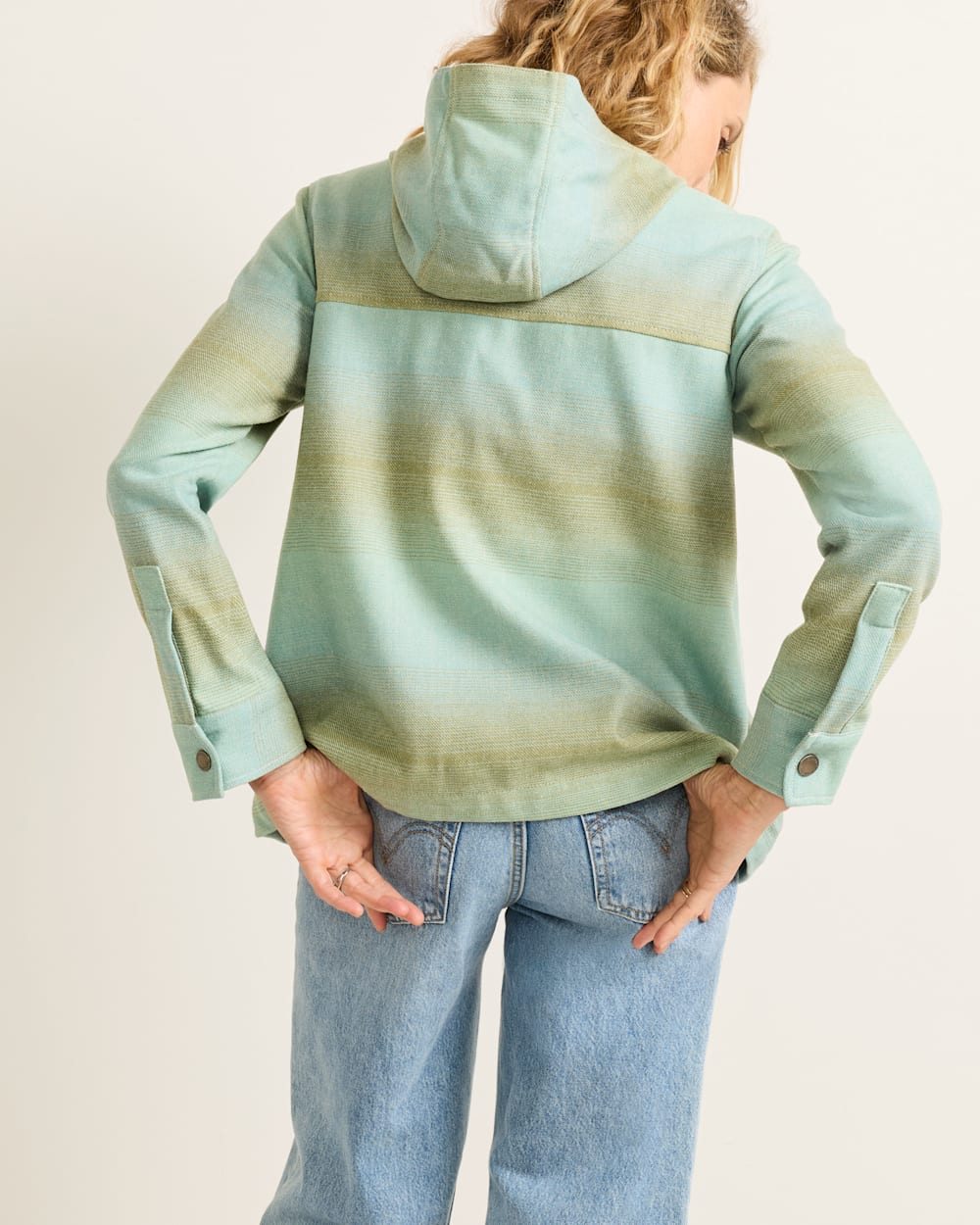ALTERNATE VIEW OF WOMEN'S OMBRE TRAILSIDE WOOL HOODIE IN TEAL/TAN image number 2