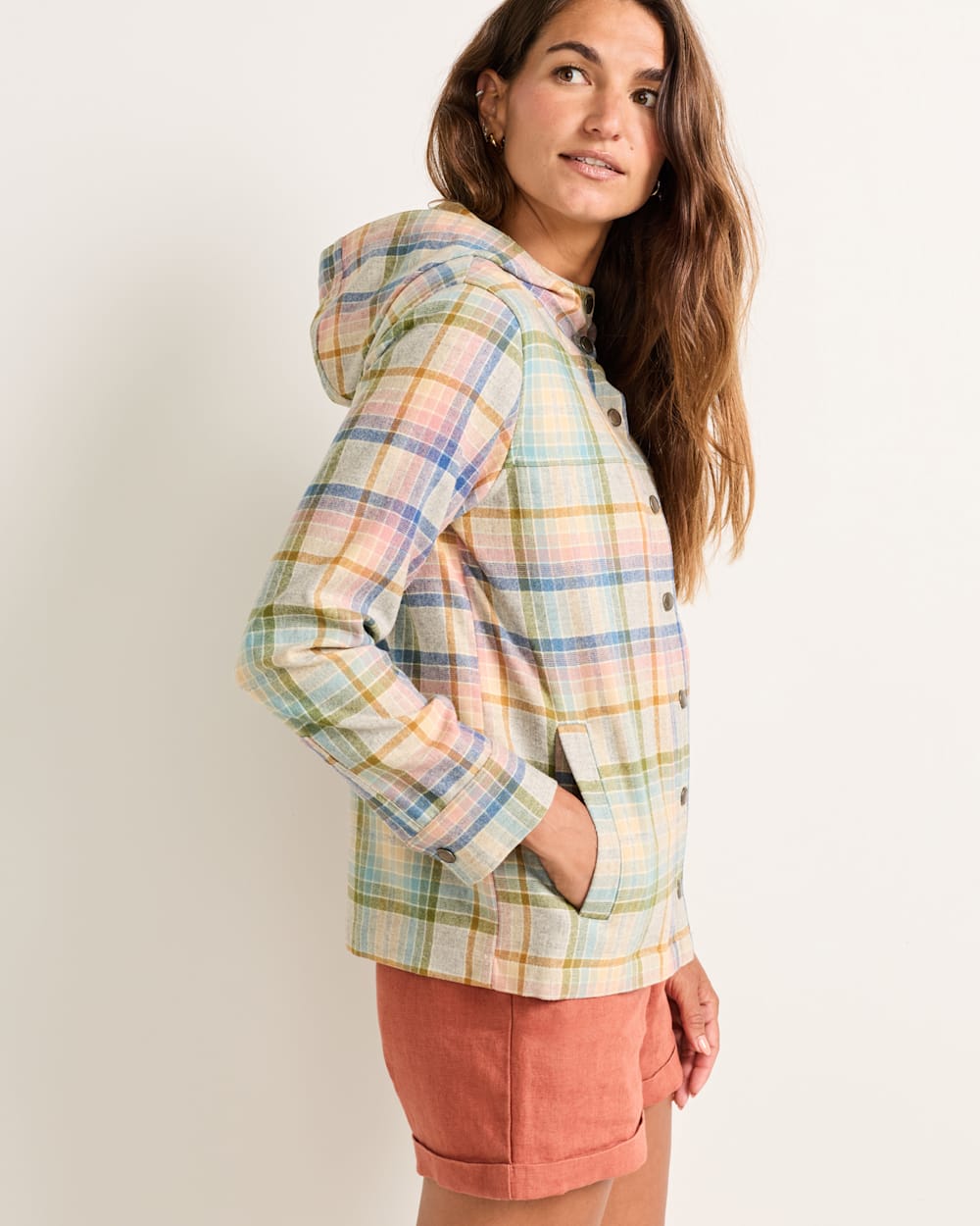 ALTERNATE VIEW OF WOMEN'S PLAID TRAILSIDE WOOL HOODIE IN PINK/BLUE image number 3
