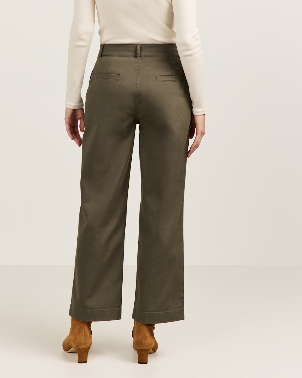 ALTERNATE VIEW OF WOMEN'S COTTON CHORE PANTS IN FIR GREEN image number 3