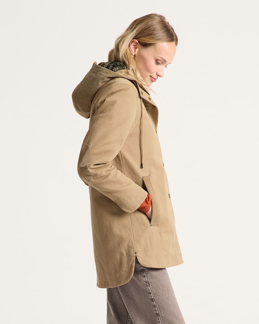 ALTERNATE VIEW OF WOMEN'S CEDAR CREEK CANVAS PARKA IN OLD OAK image number 3