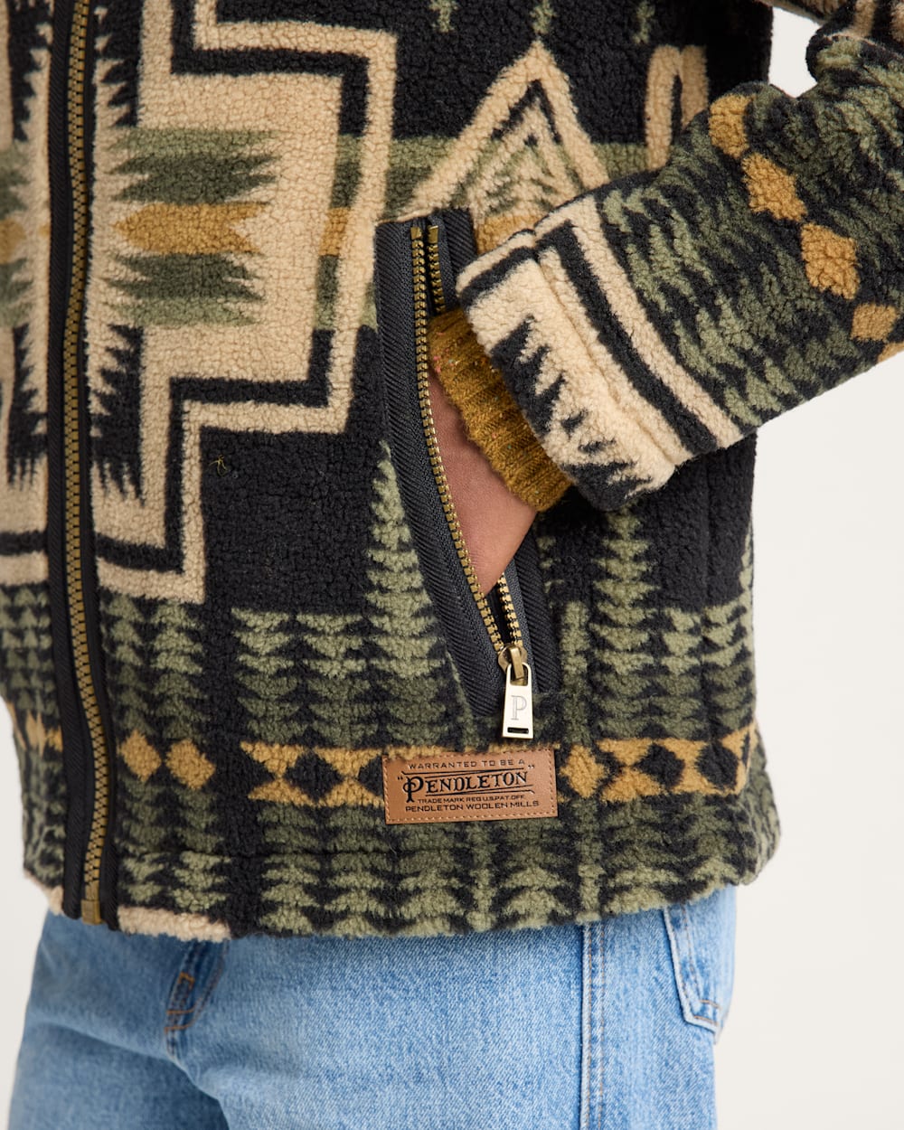 ALTERNATE VIEW OF WOMEN'S HARDING HOODED FLEECE JACKET IN GREEN TEA image number 5