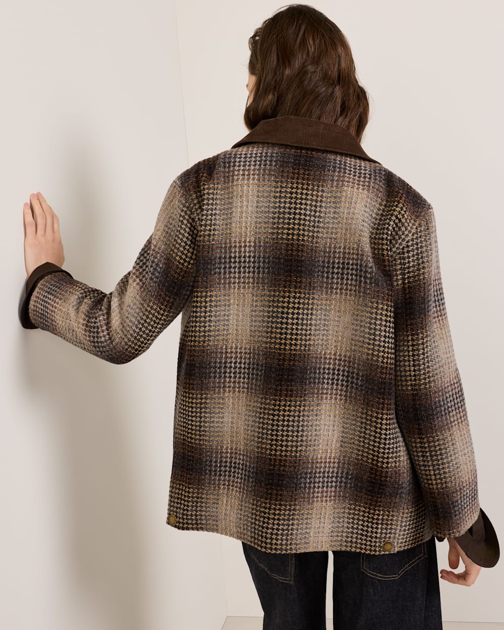 ALTERNATE VIEW OF WOMEN'S CASCADES WOOL BARN COAT IN BROWN OMBRE image number 4