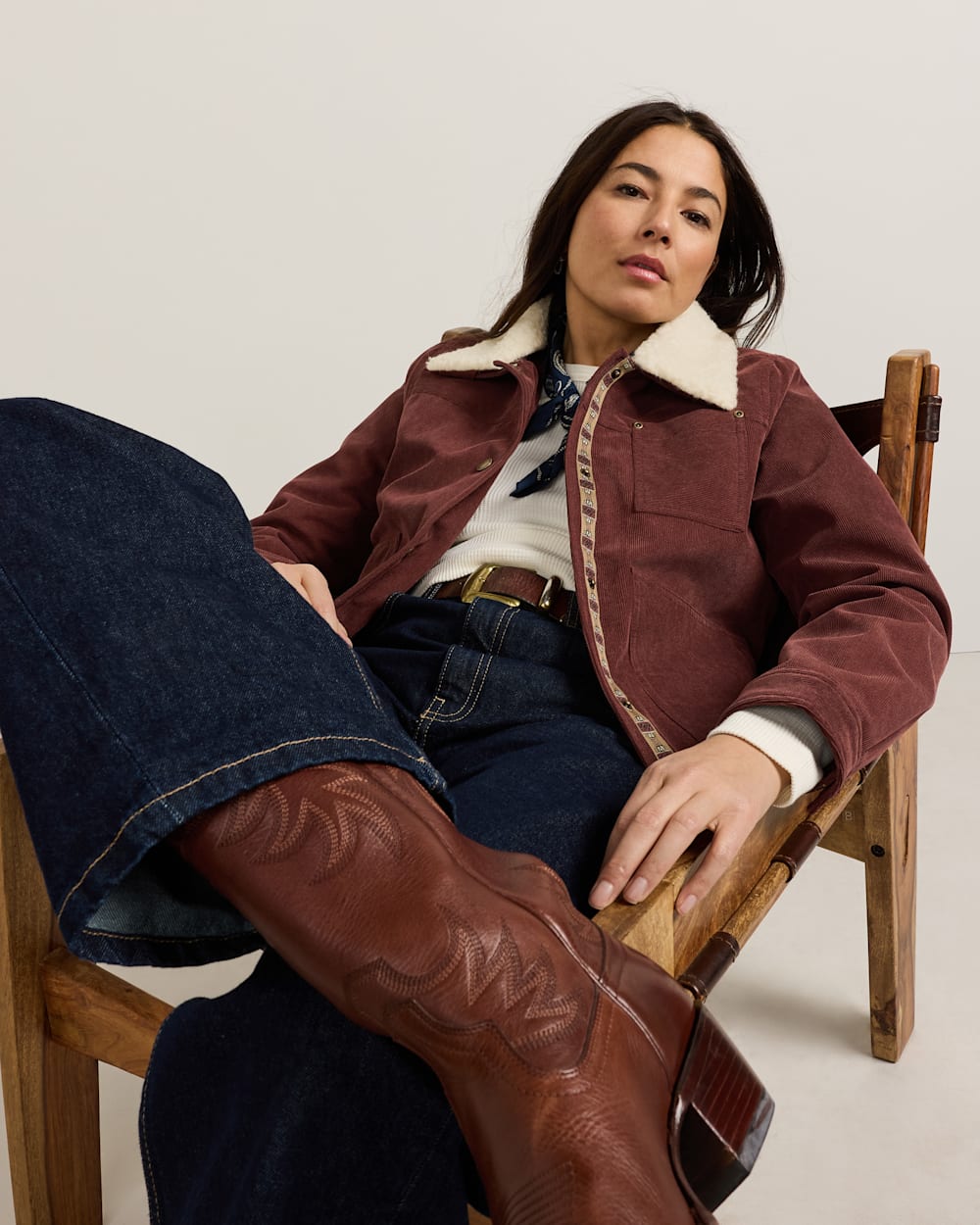ALTERNATE VIEW OF WOMEN'S WIND BASIN CORDUROY JACKET IN RAISIN image number 6