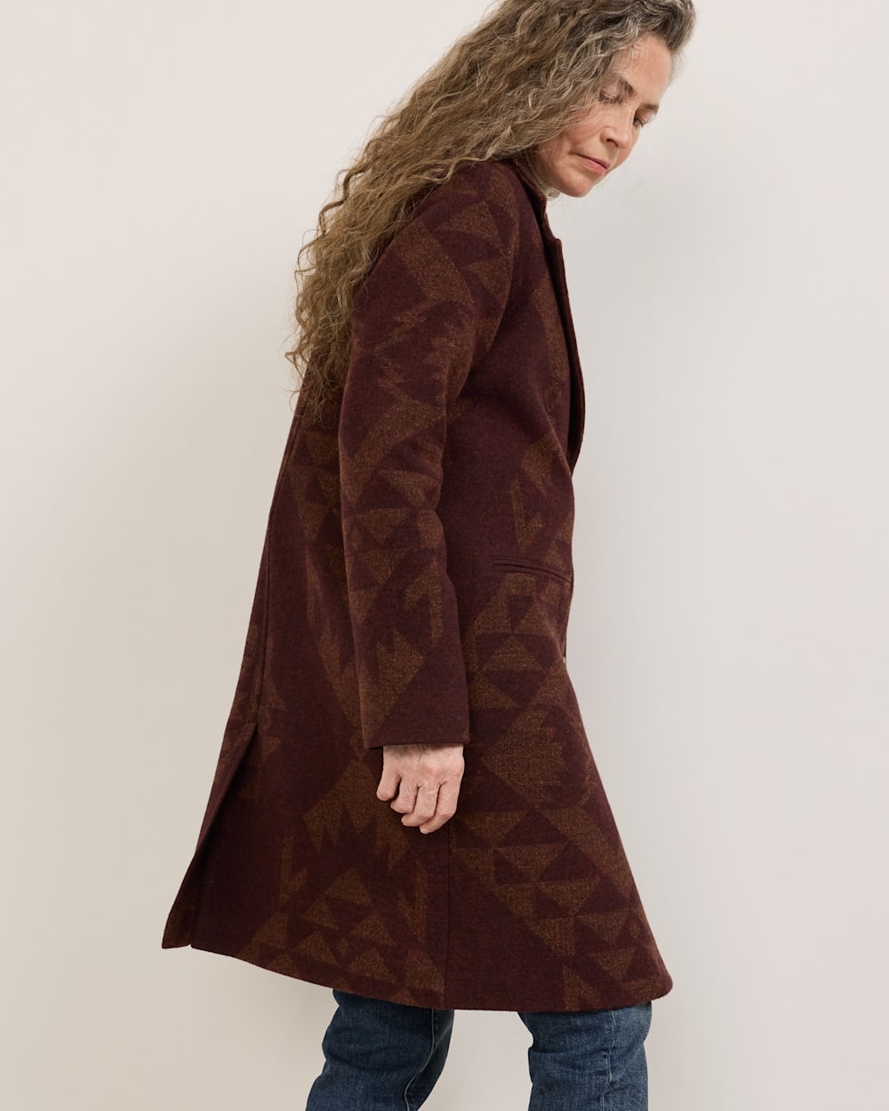 ALTERNATE VIEW OF WOMEN'S JACQUARD WOOL OVERCOAT IN BROWN ECHO BAY image number 4