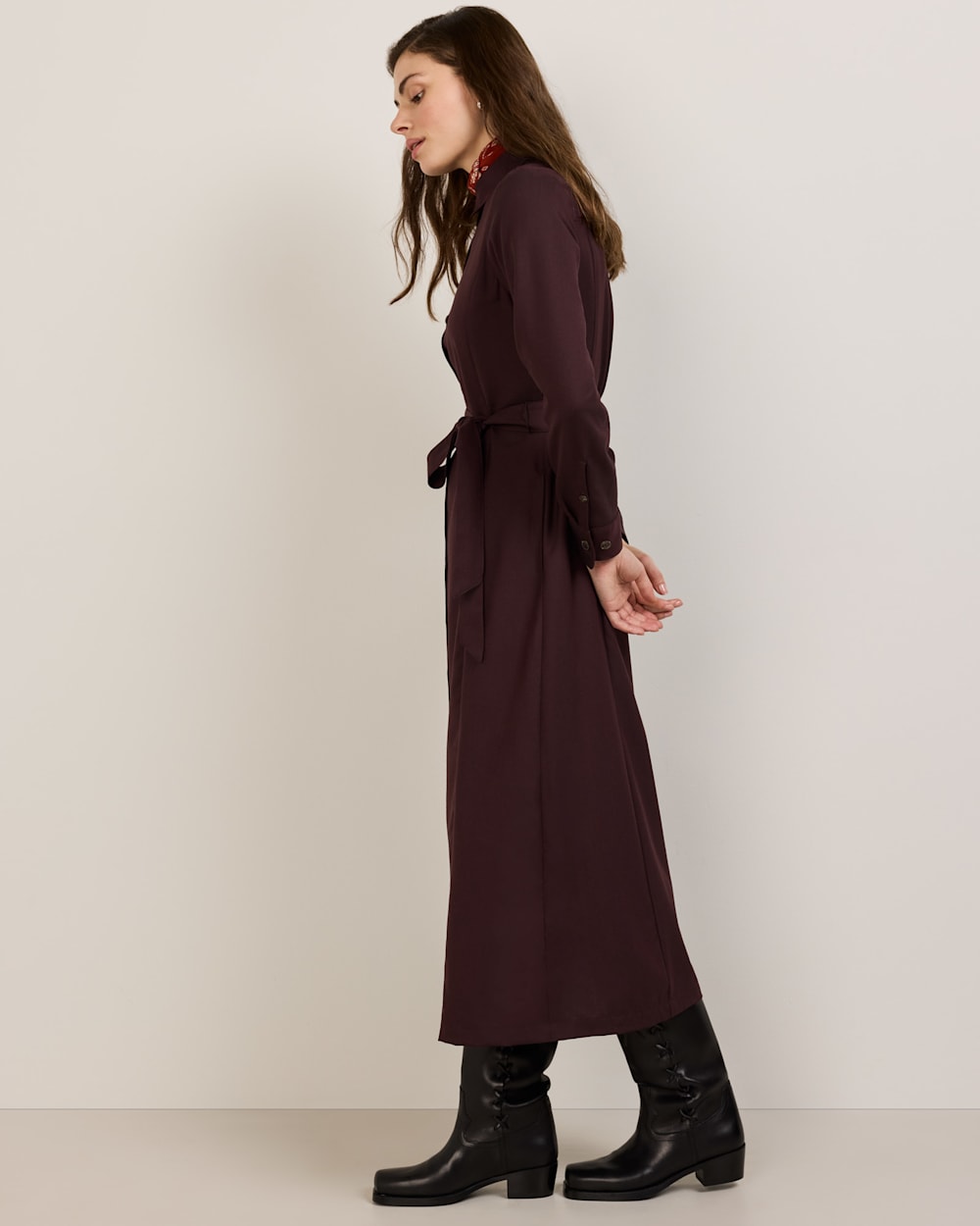 ALTERNATE VIEW OF WOMEN'S WORSTED WOOL SHIRT DRESS IN MAROON MIX image number 2
