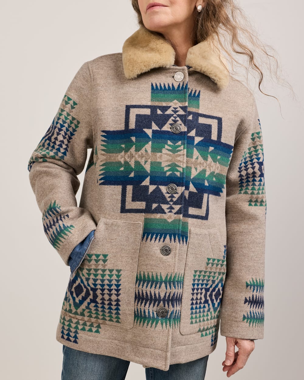 ALTERNATE VIEW OF WOMEN'S BROWNSVILLE SHEARLING COLLAR WOOL COAT IN TAN CHIEF JOSEPH image number 4
