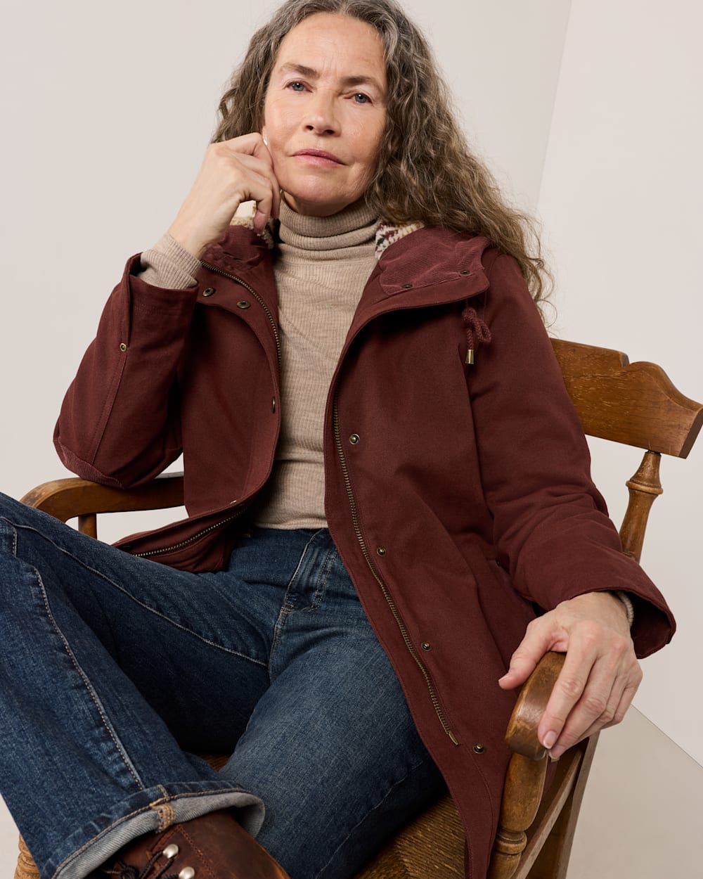 WOMEN'S CEDAR CREEK CANVAS PARKA IN RAISIN image number 1