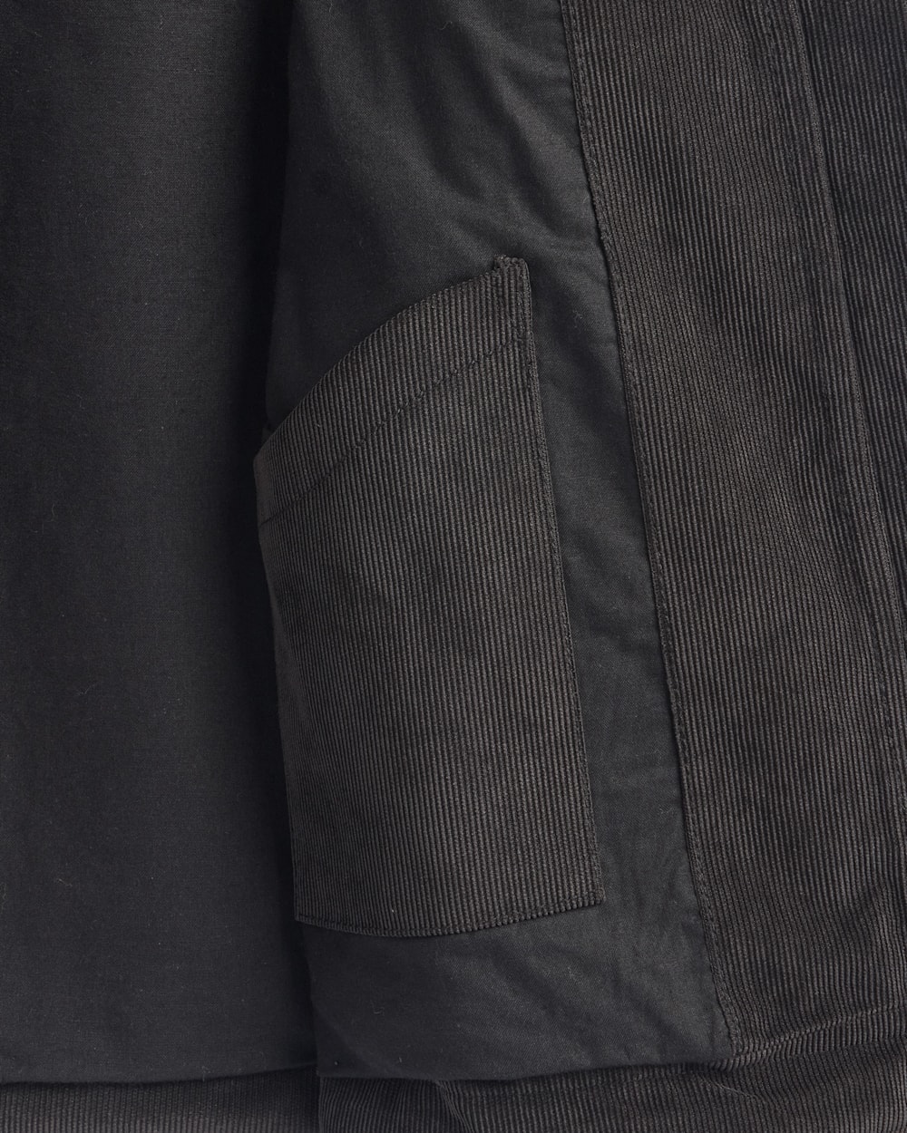 ALTERNATE VIEW OF WOMEN'S HARDING COTTONWOOD FLEECE HOODIE IN BLACK/TAN image number 3