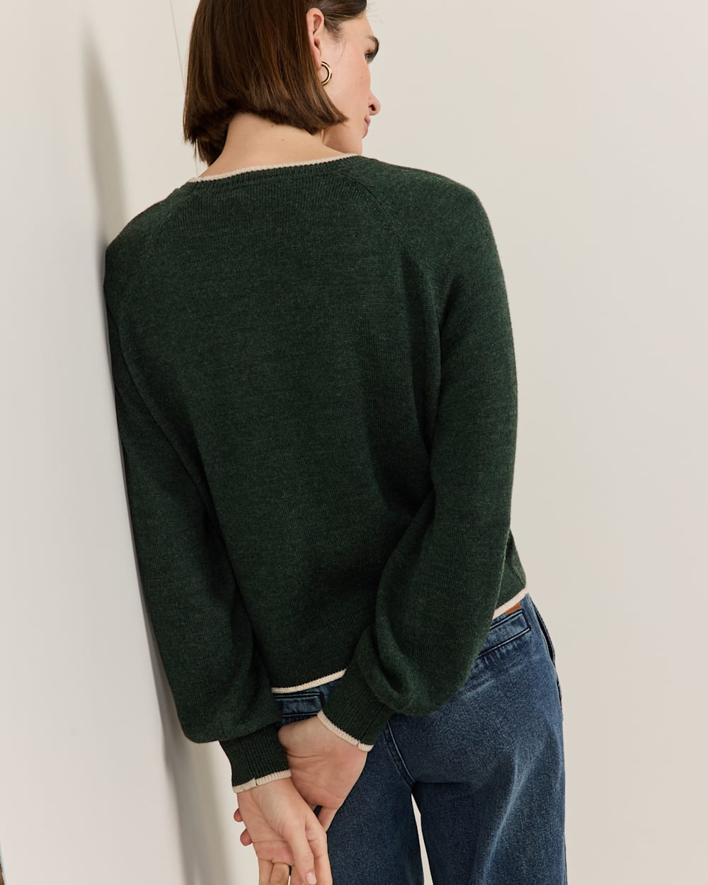 ALTERNATE VIEW OF WOMEN'S MERINO SWEATER IN DARK FIR image number 3