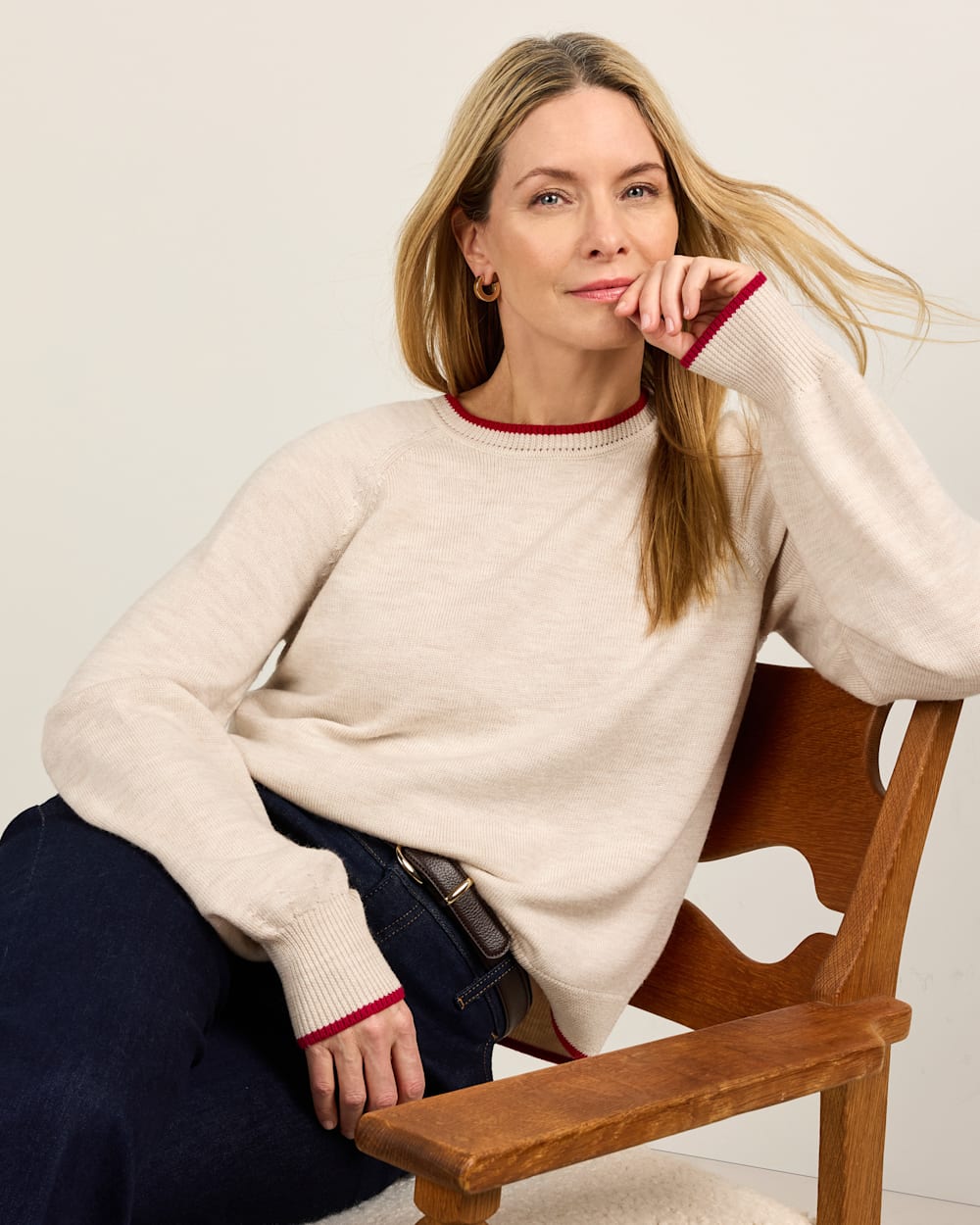 WOMEN'S MERINO SWEATER IN CREAM image number 1