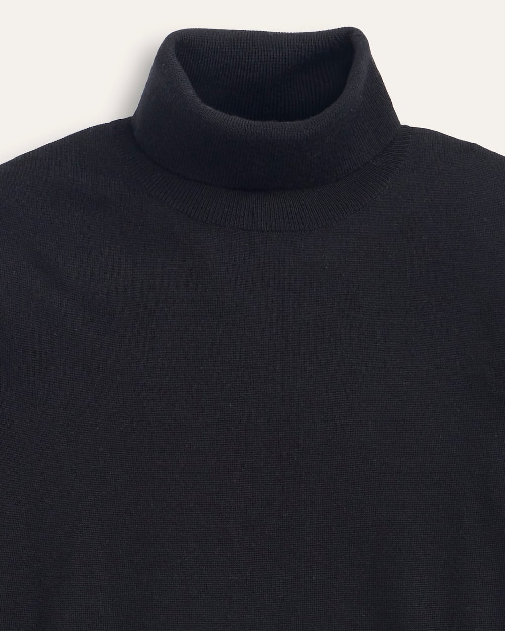 ALTERNATE VIEW OF WOMEN'S MERINO TURTLENECK IN BLACK image number 2