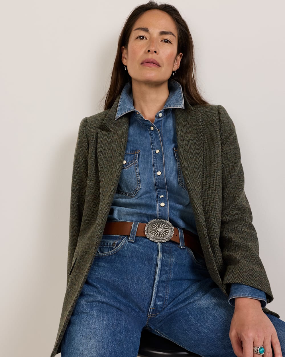 WOMEN'S HERRINGBONE TWEED WOOL BLAZER IN BLACK/GREEN MIX image number 1