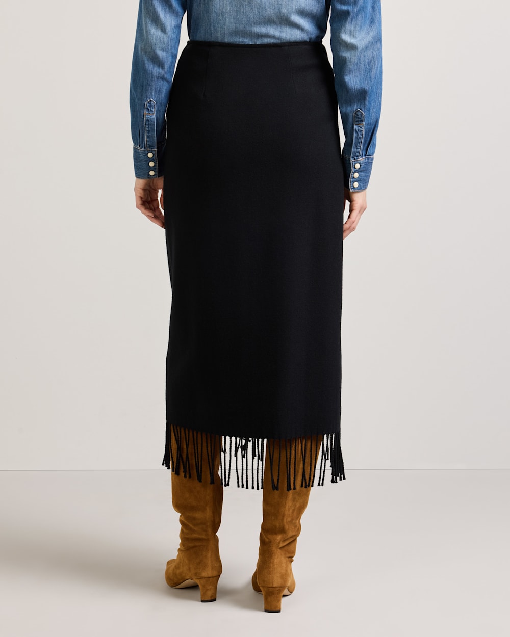 ALTERNATE VIEW OF WOMEN'S WOOL FRINGED WRAP SKIRT IN BLACK image number 3