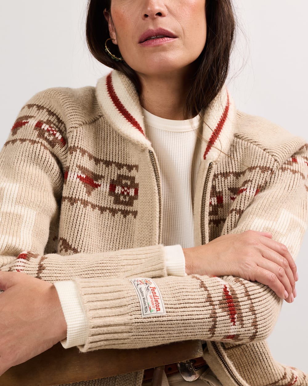 ALTERNATE VIEW OF WOMEN'S ALPINE LAMBSWOOL ZIP CARDIGAN IN OATMEAL HEATHER image number 3