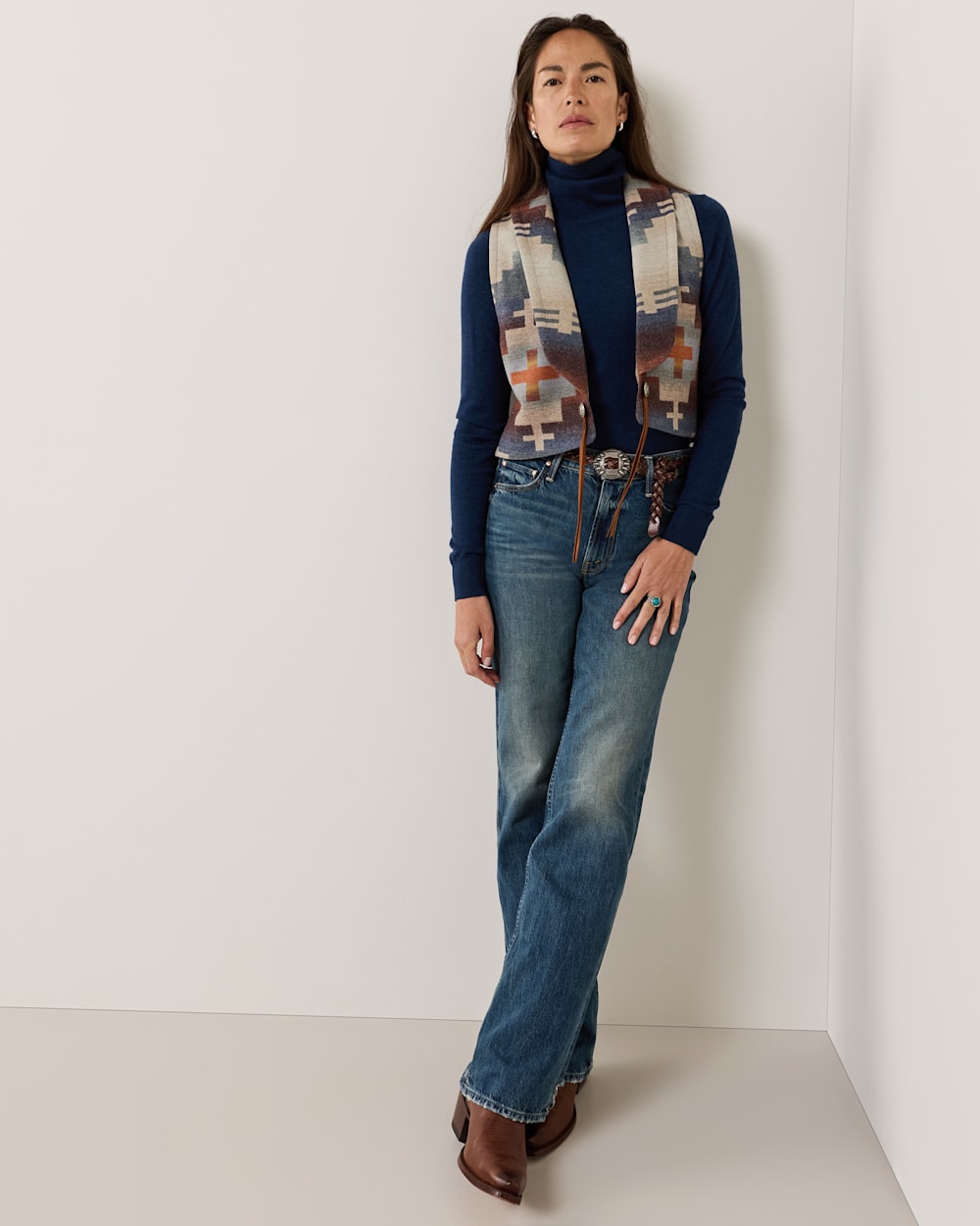 ALTERNATE VIEW OF WOMEN'S DAKOTA WOOL VEST IN BLUE MIX SHIPROCK image number 5