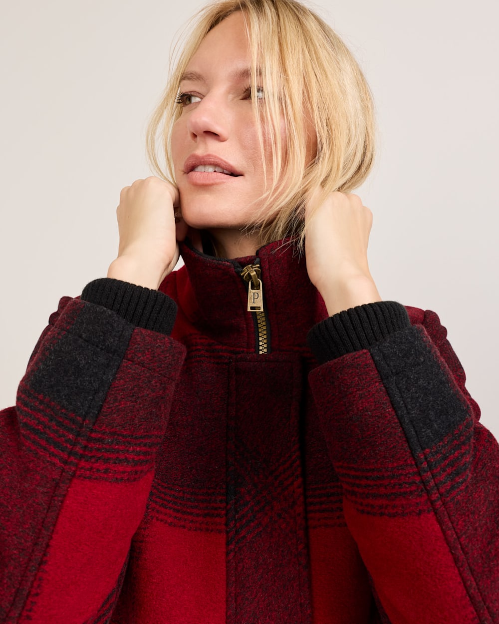 ALTERNATE VIEW OF WOMEN'S PLAID WOOL COAT IN RED OMBRE image number 6