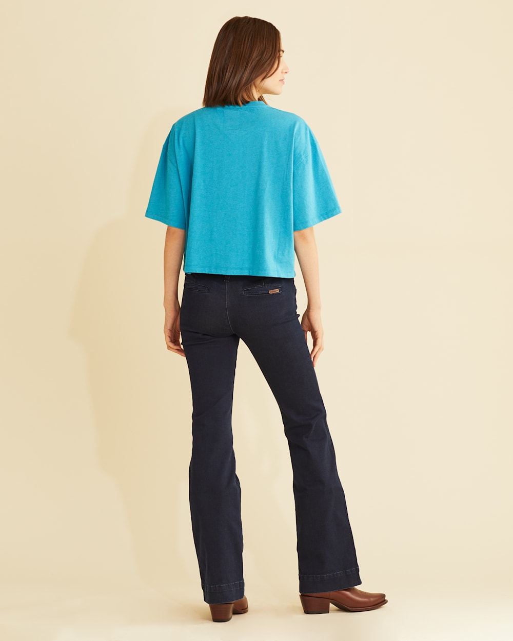 ALTERNATE VIEW OF WRANGLER X PENDLETON WOMEN'S SHORT-SLEEVE CROPPED LOGO TEE IN BRIGHT BLUE image number 3