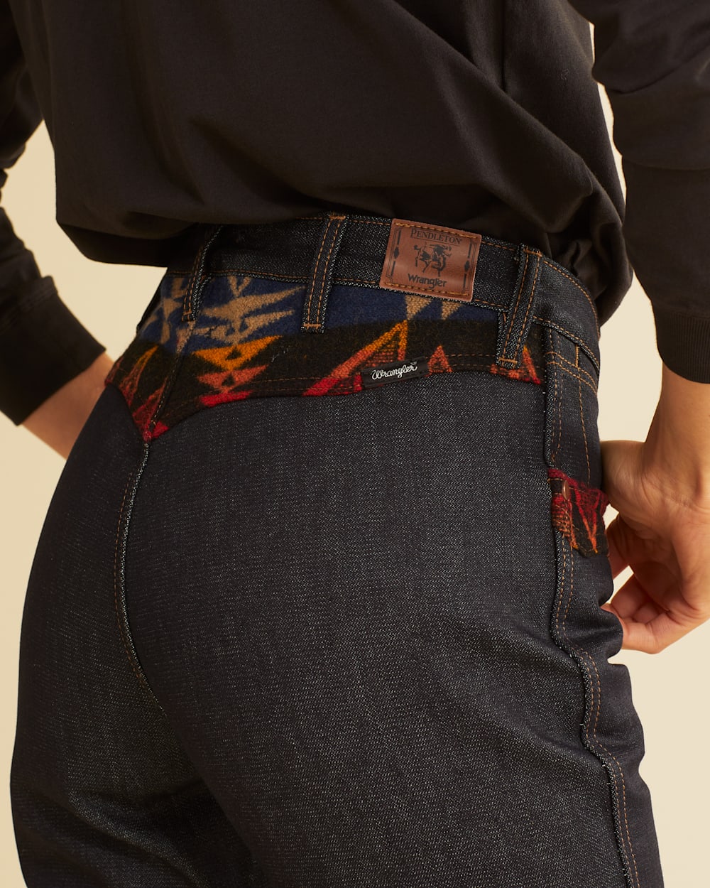ALTERNATE VIEW OF WRANGLER X PENDLETON WOMEN'S FLARED TROUSER JEANS IN DARK WASH image number 5