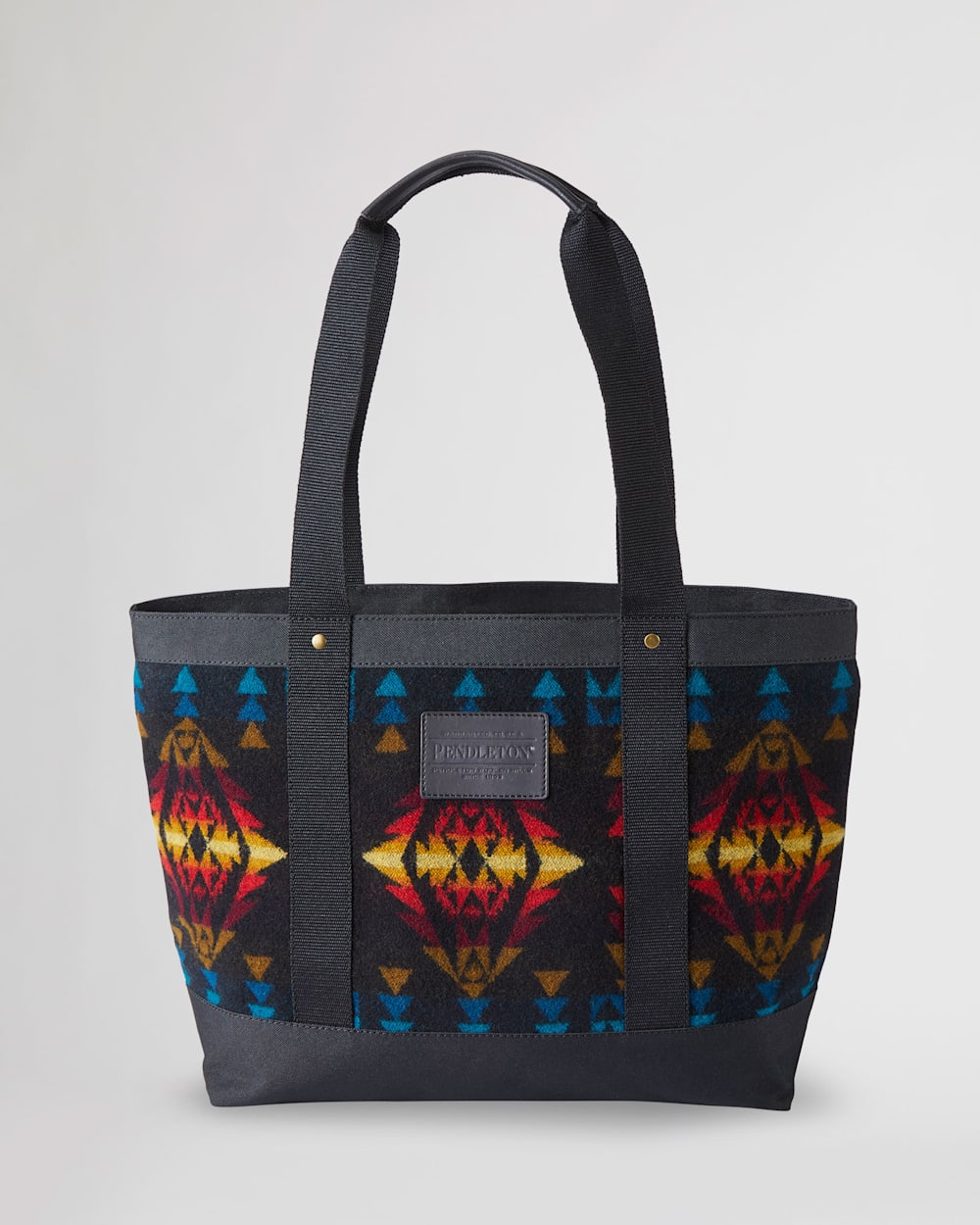 ZIP TOTE IN BLACK ECHO CANYON image number 1