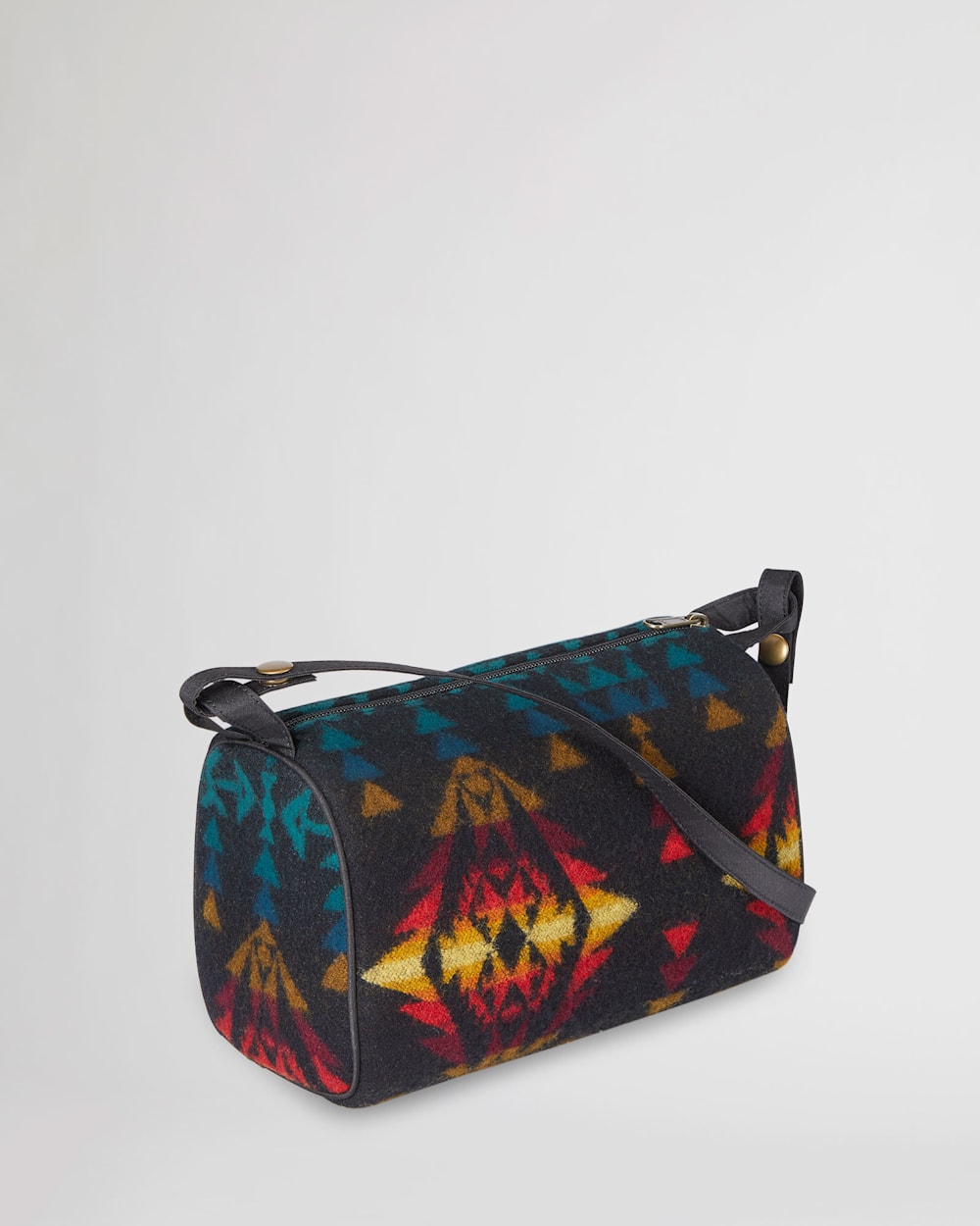 Pendleton travel bag shop