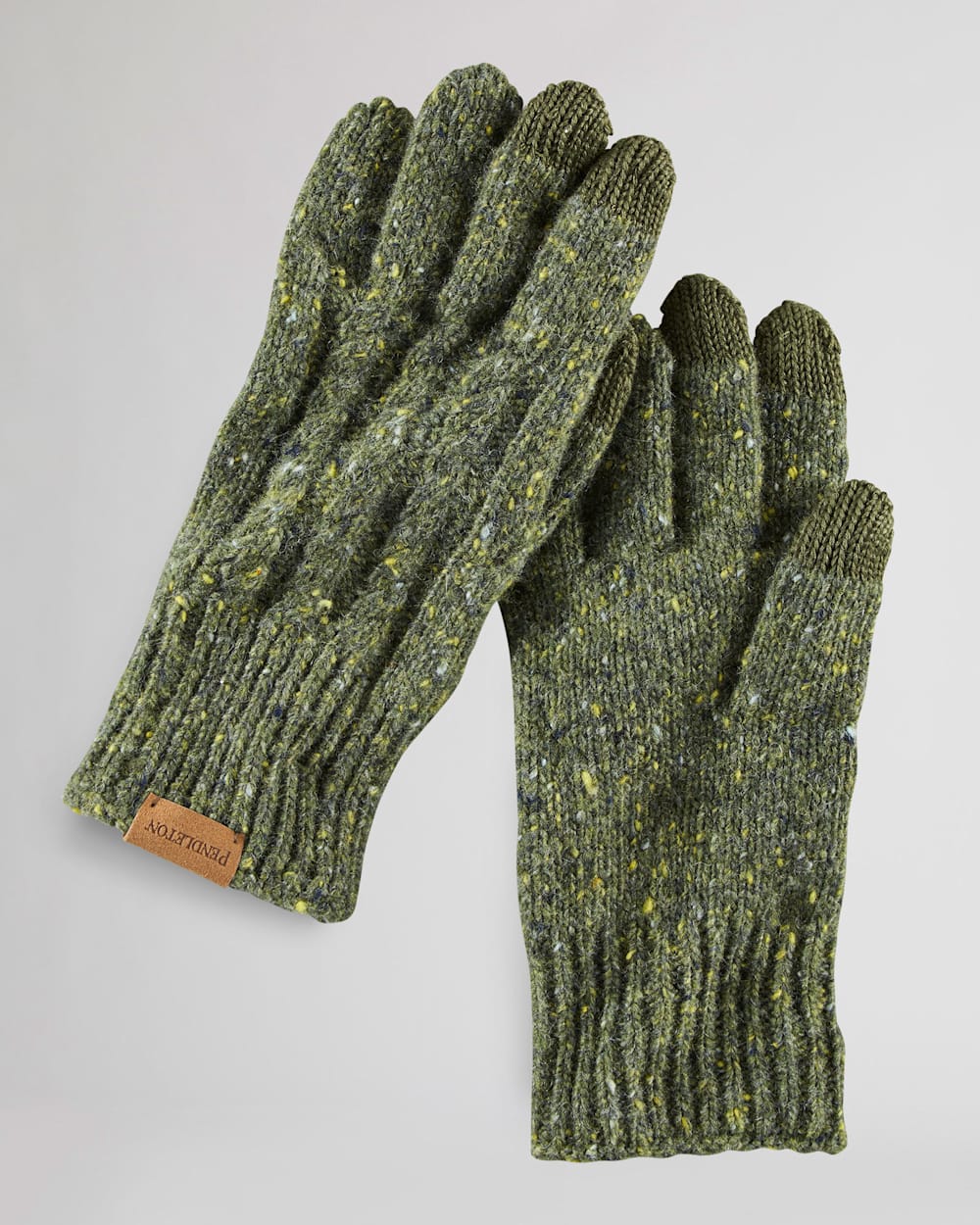 MERINO CABLE KNIT TEXTING GLOVE IN GREEN image number 1