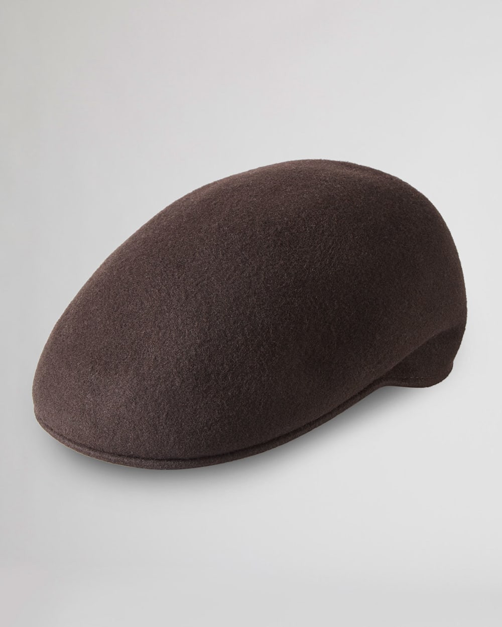 DRIVING CAP IN BROWN image number 1