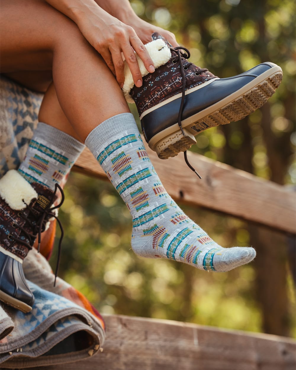 ALTERNATE VIEW OF CHIEF JOSEPH CREW SOCKS IN GREY image number 2