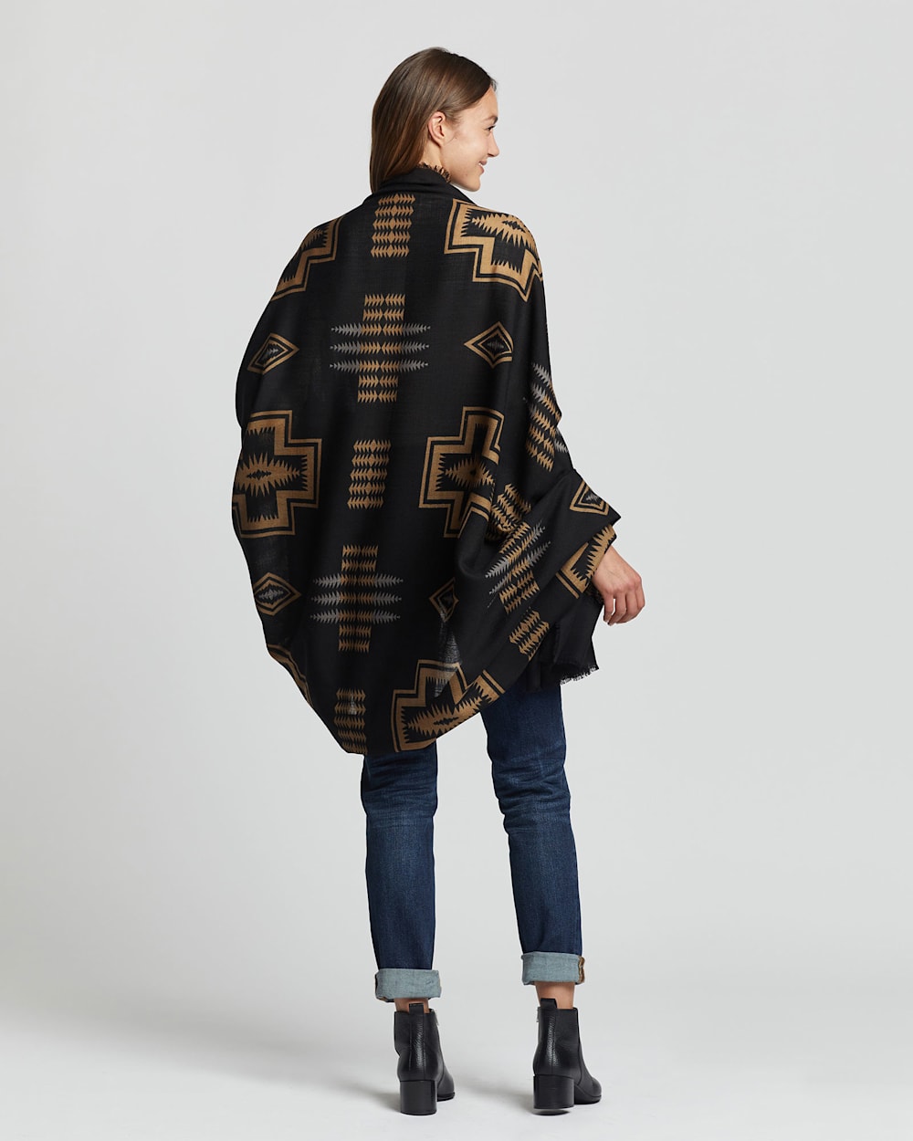 Pendleton scarf store