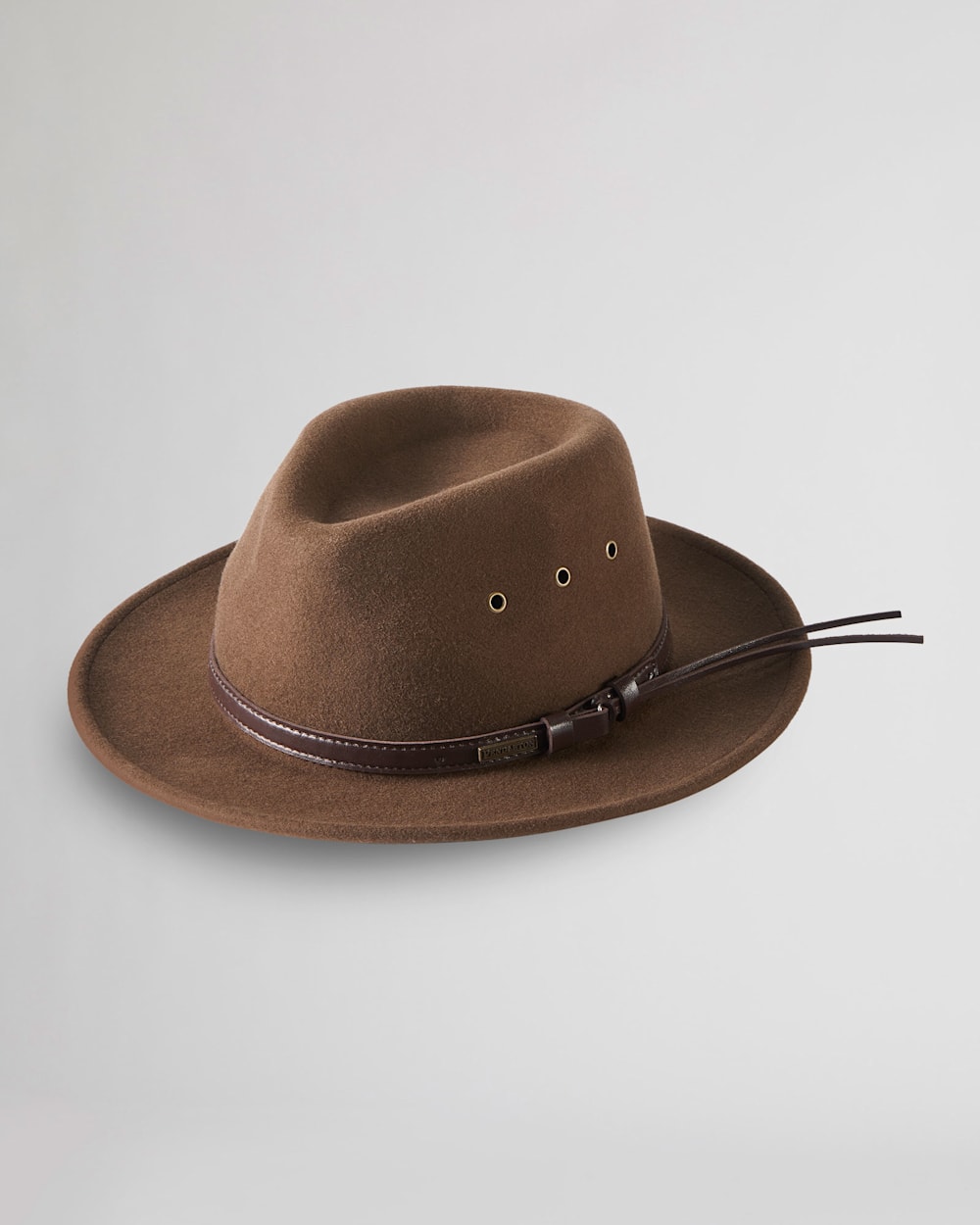 GETAWAY HAT IN BROWN image number 1