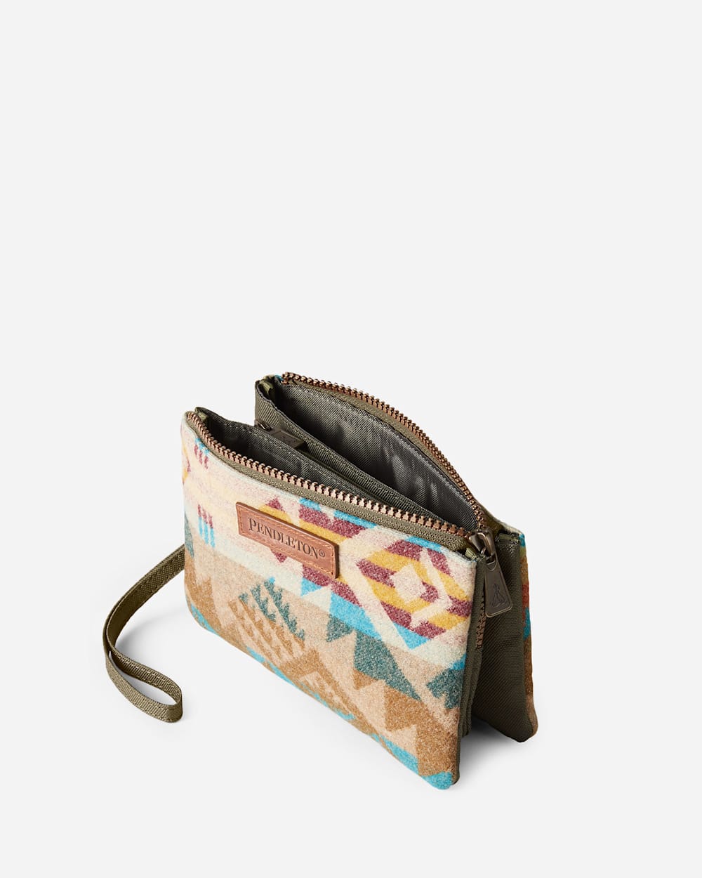 ALTERNATE VIEW OF THREE POCKET KEEPER IN TAOS TRAIL TAN image number 2