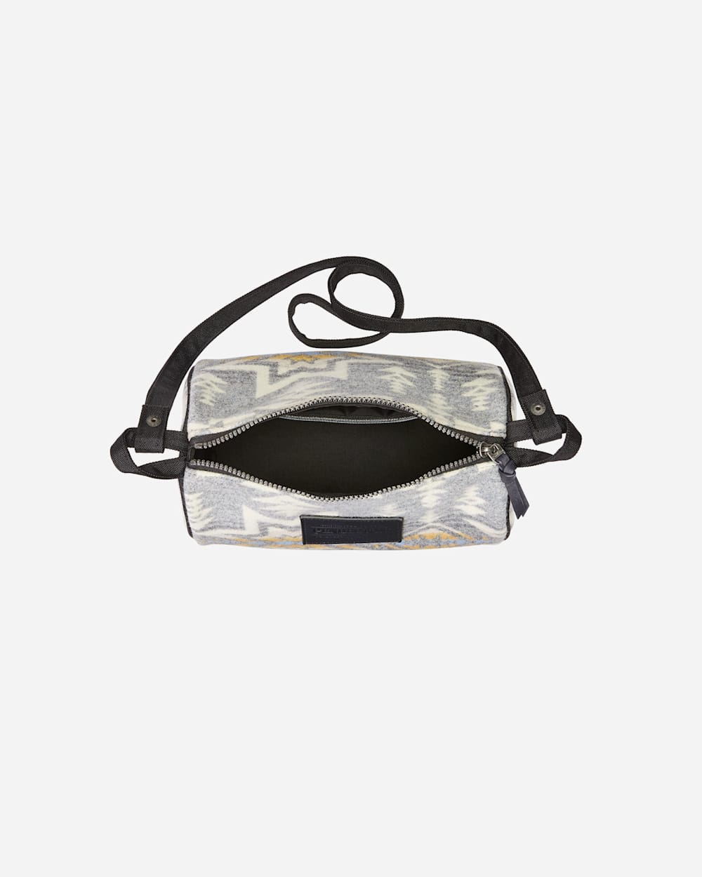 ALTERNATE VIEW OF TRAVEL KIT WITH STRAP IN PLAINS STAR GREY image number 3