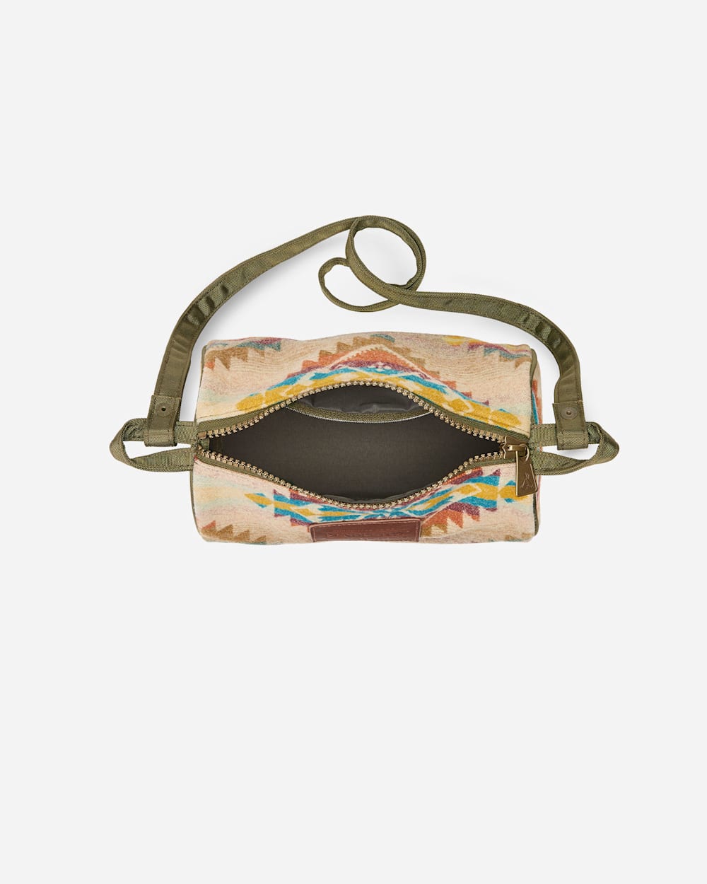 TRAVEL KIT WITH STRAP