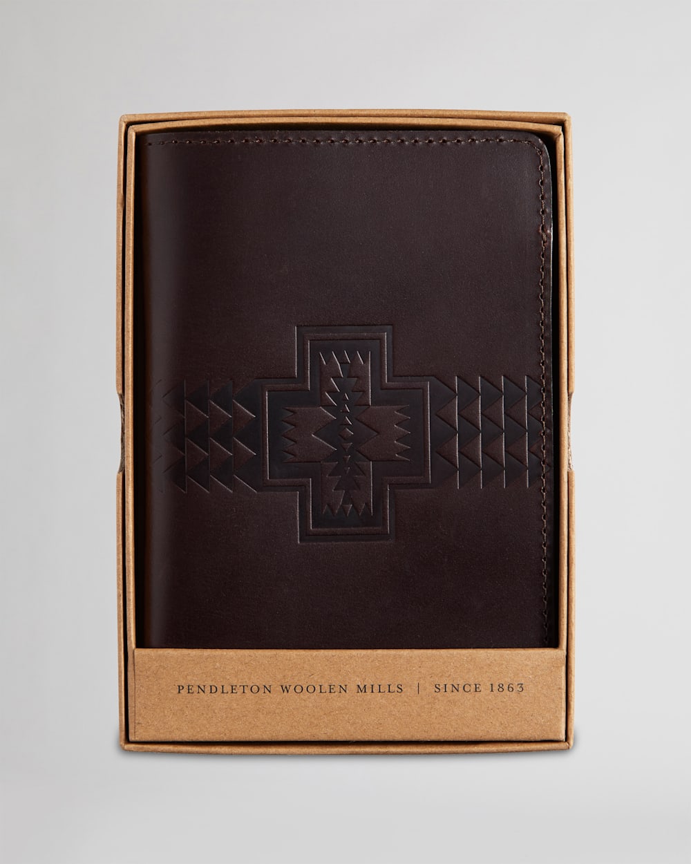 ALTERNATE VIEW OF LEATHER EMBOSSED PASSPORT HOLDER IN DARK BROWN image number 5