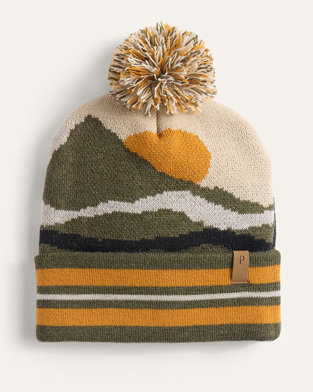 RETRO BEANIE IN MOUNTAIN image number 1