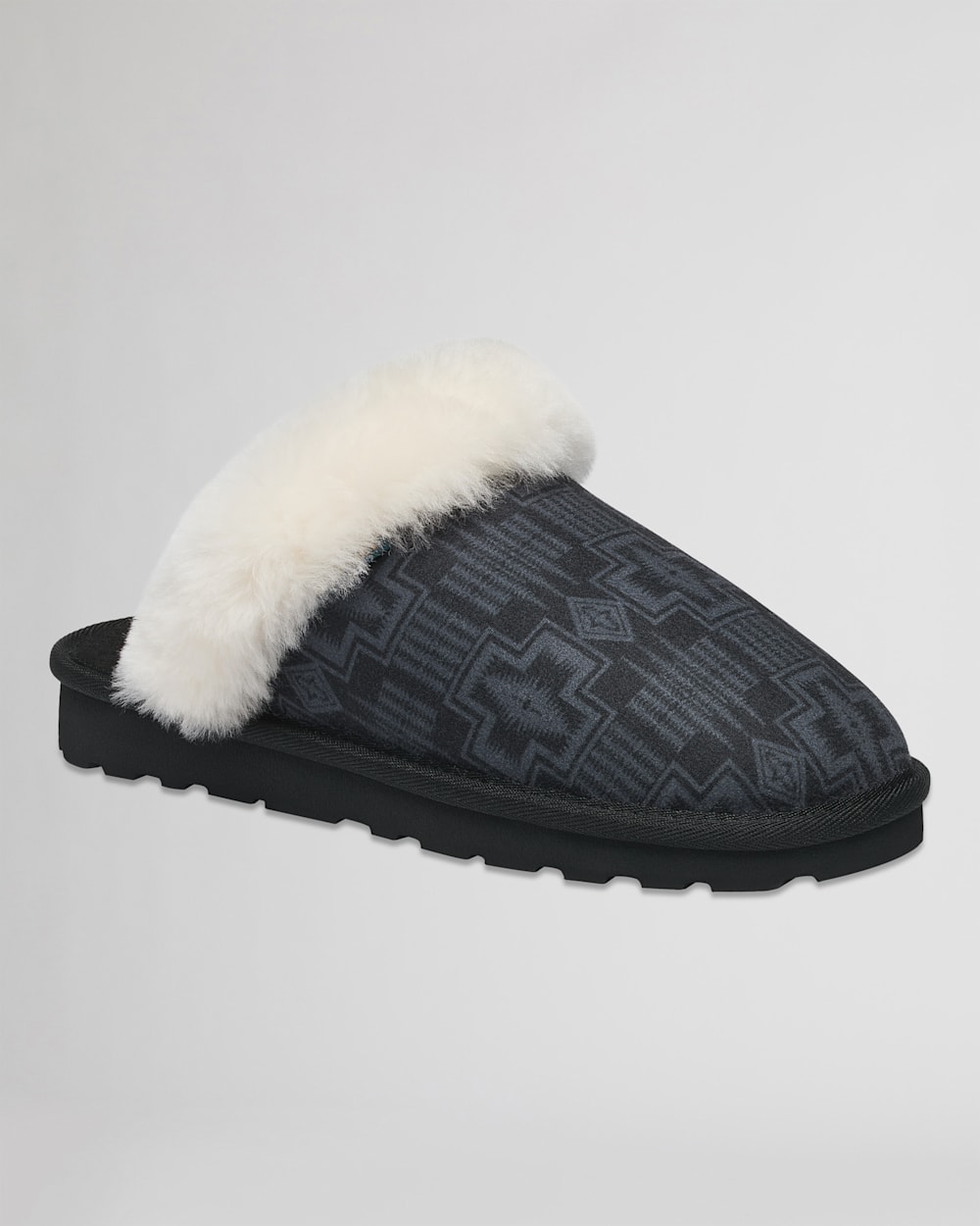 ALTERNATE VIEW OF WOMEN'S SCUFF SLIPPERS IN GREY HARBOR PRINT image number 2