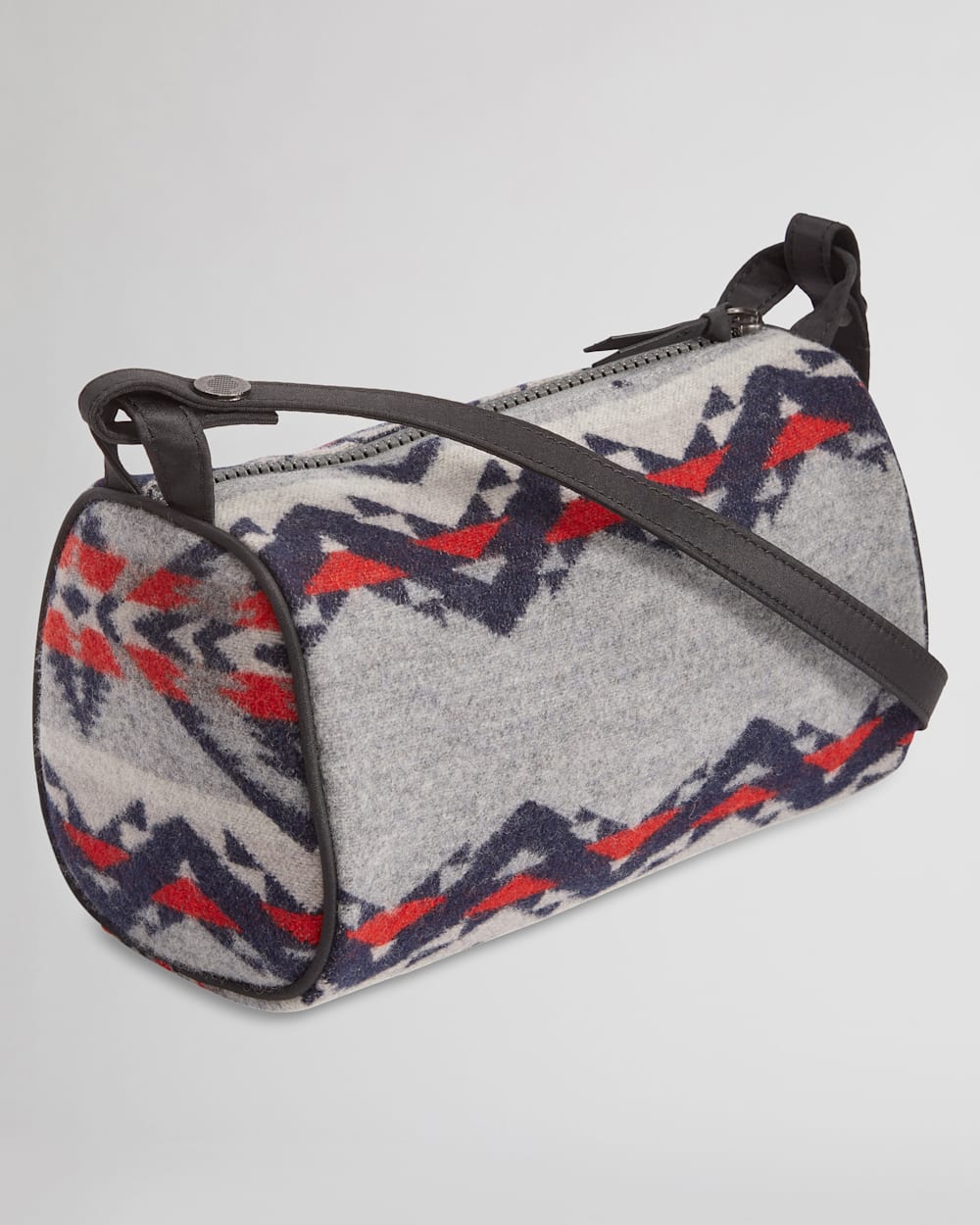 ALTERNATE VIEW OF TECOPA HILLS TRAVEL KIT IN GREY image number 3