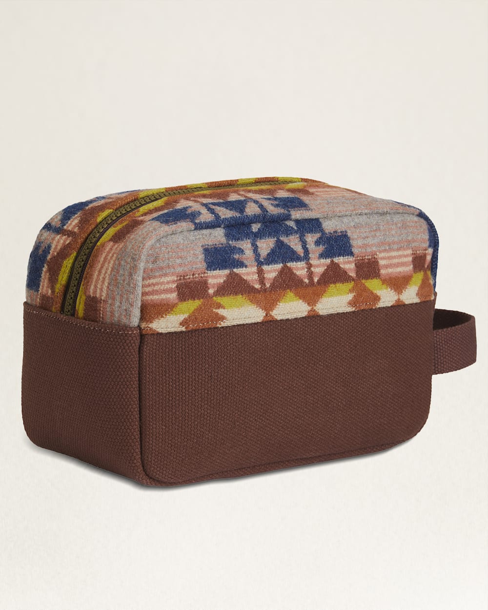 ALTERNATE VIEW OF DESERT DAWN WOOL/LEATHER CARRYALL POUCH IN TAN MIX image number 2