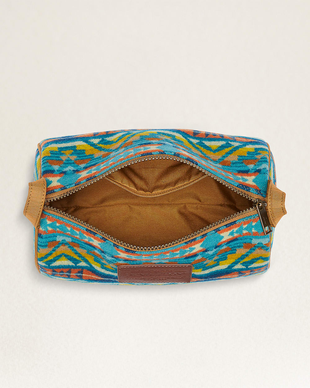 ALTERNATE VIEW OF TRAVEL KIT IN TURQUOISE ALTO MESA image number 3