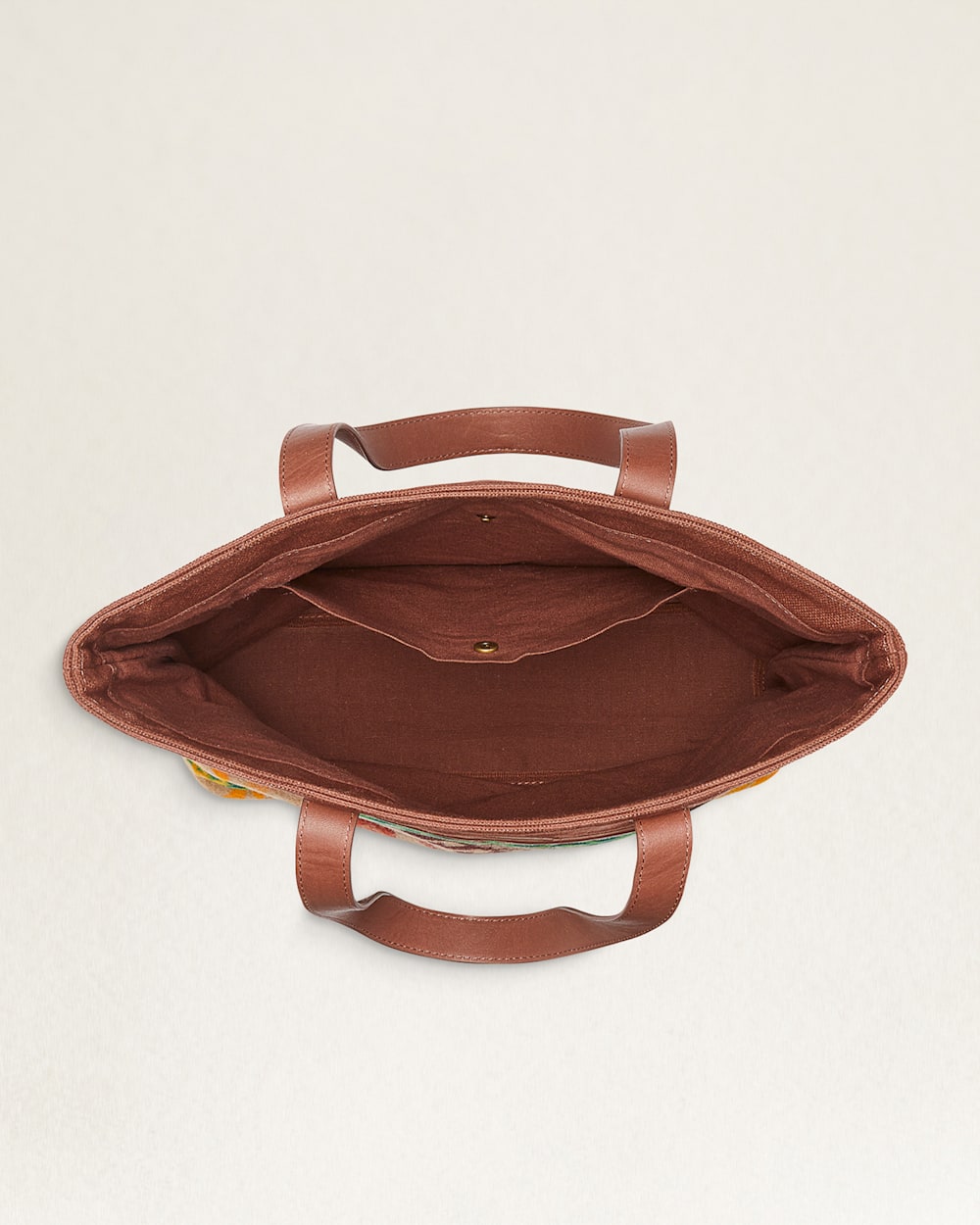 ALTERNATE VIEW OF MARKET TOTE IN TAN SAWTOOTH MOUNTAIN image number 3