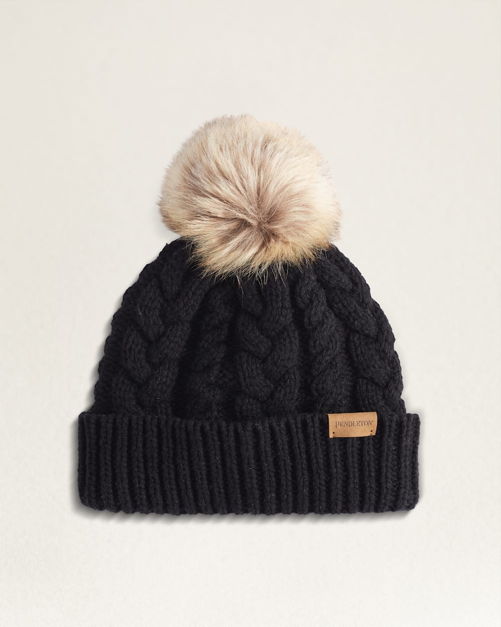 CABLE KNIT BEANIE IN BLACK image number 1