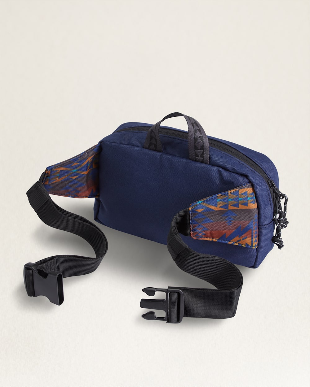 ALTERNATE VIEW OF TRAPPER PEAK WAIST PACK IN NAVY image number 3