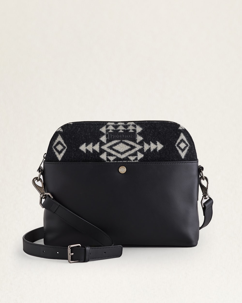 ROCK POINT WOOL/LEATHER CROSSBODY IN BLACK image number 1